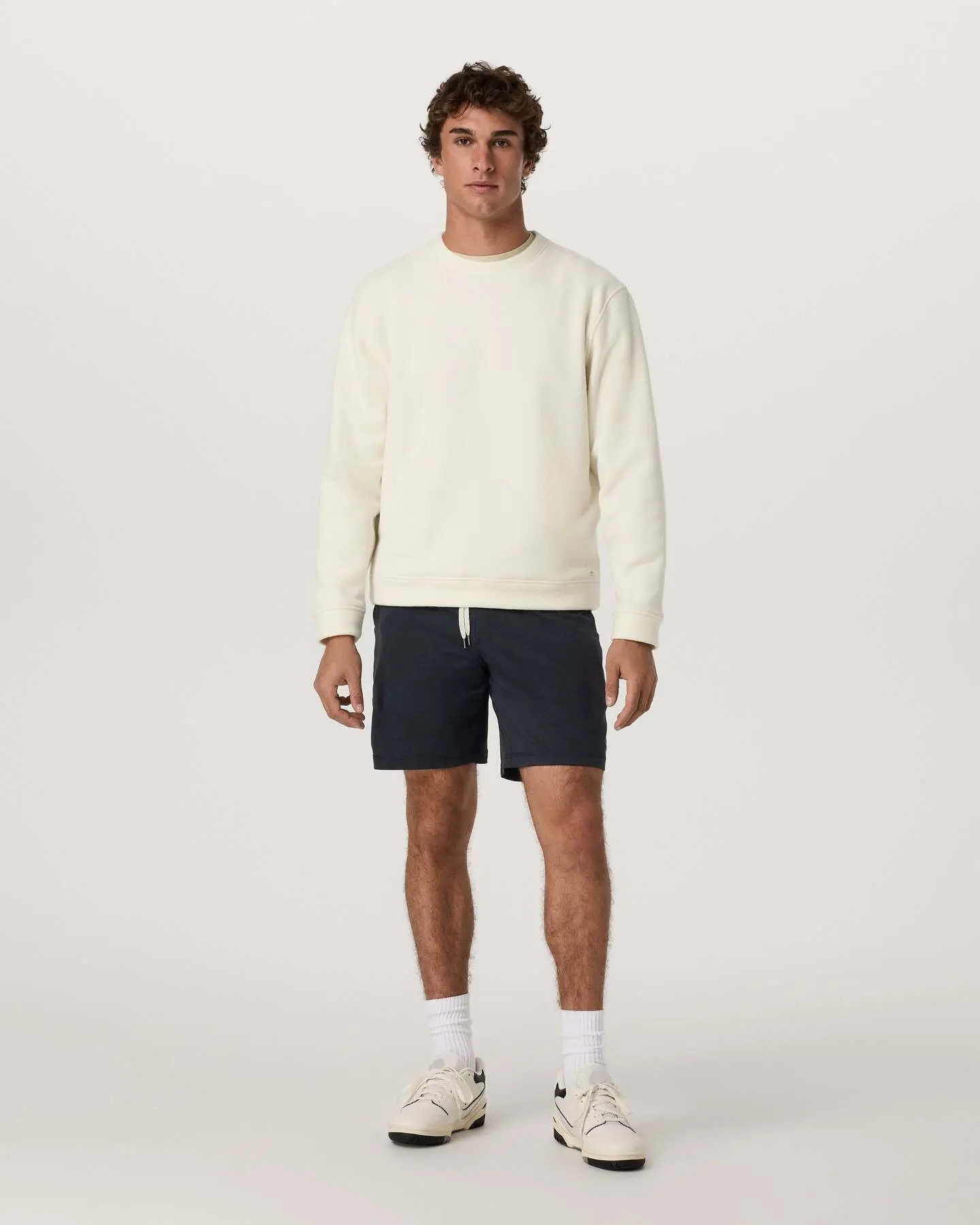 Beach Fleece Crew - Image 4