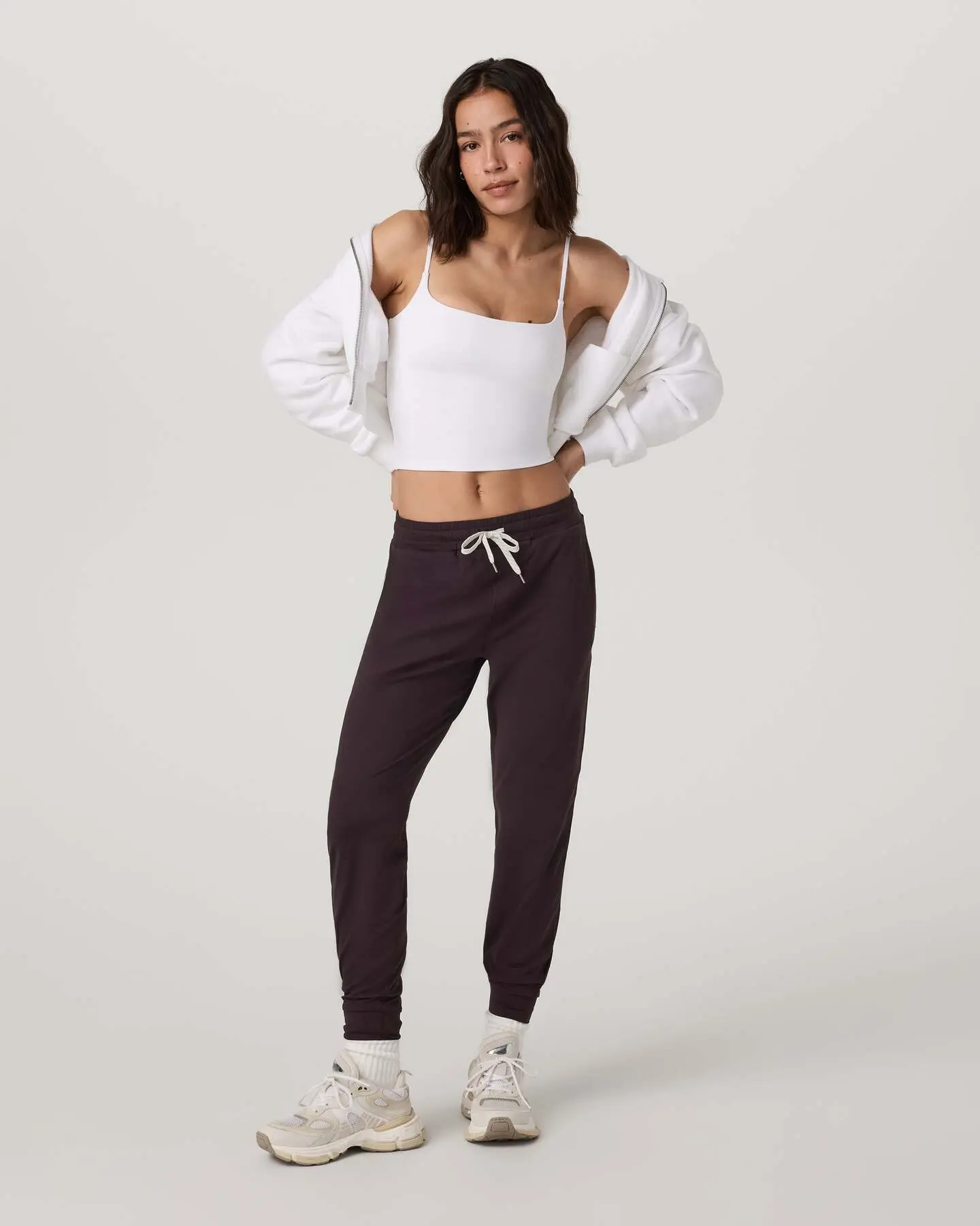 Performance Jogger - Long - Image 6