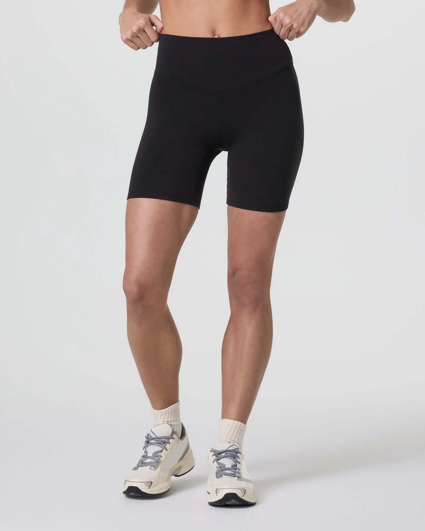 Vuori Alltheform Short 6"