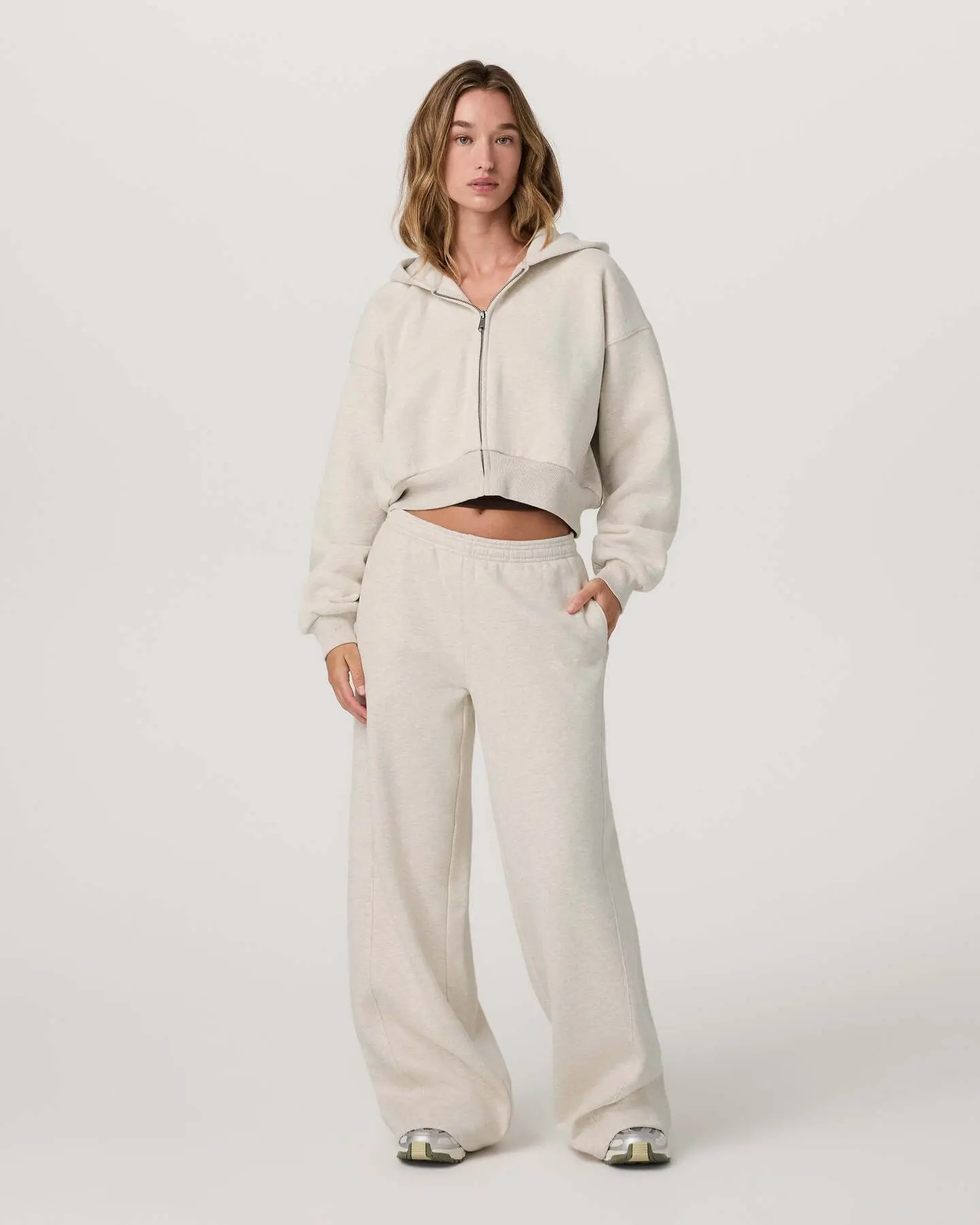 Restore Ultra Wideleg Sweatpant - Image 6