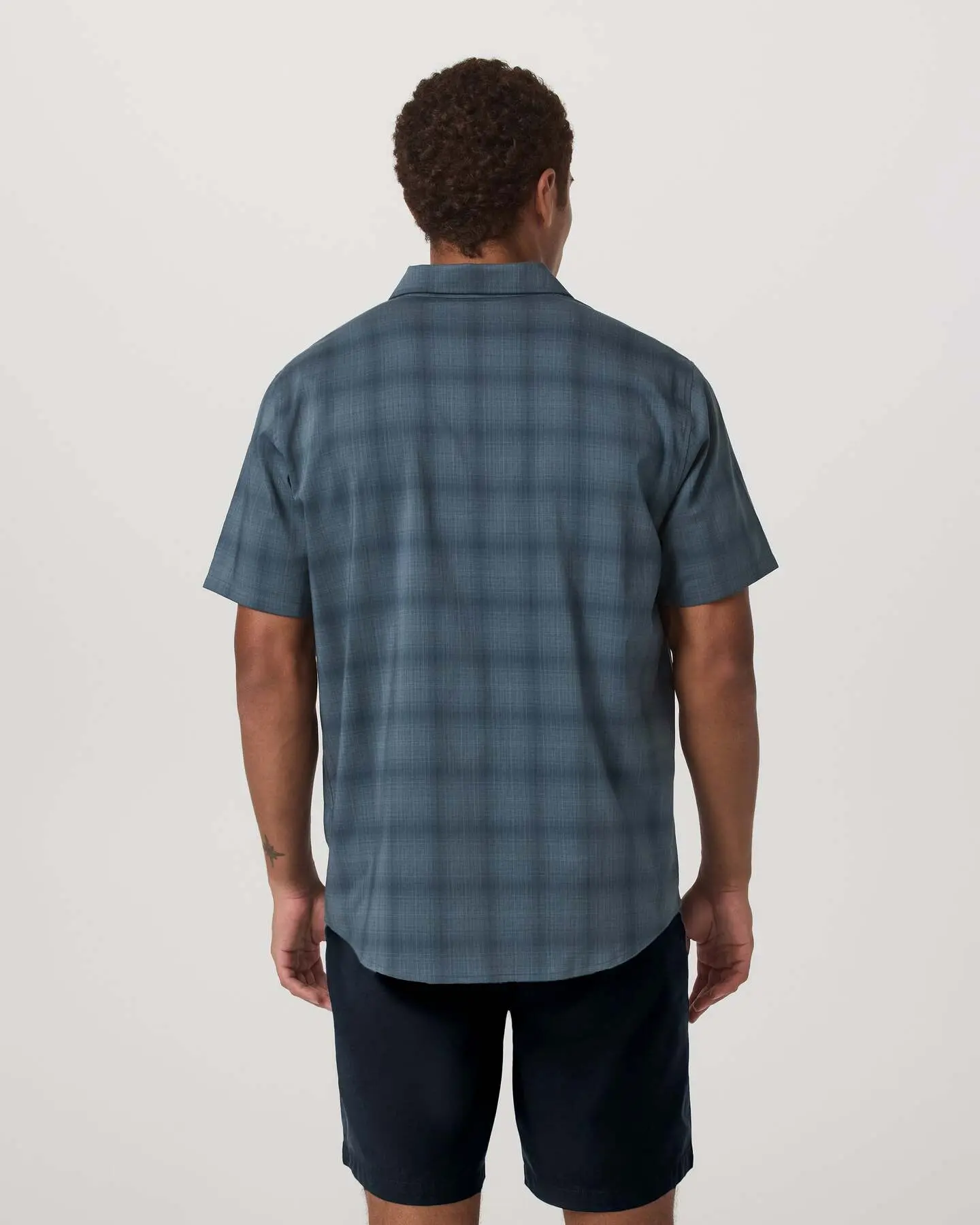 Short Sleeve Plaid Button Down Shirt - Image 3