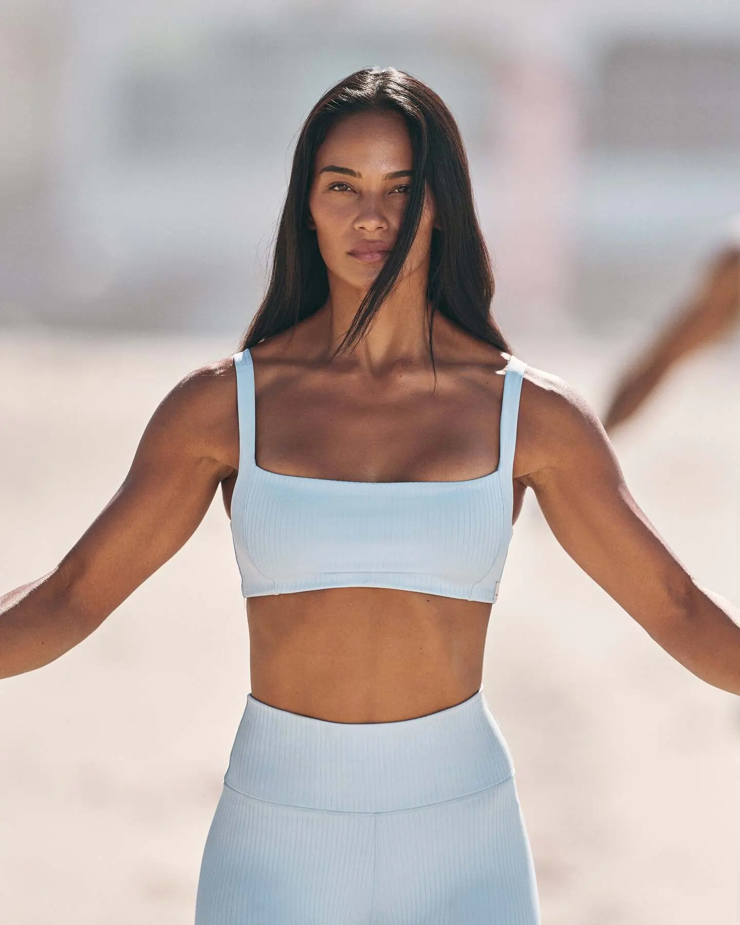 Inversion Rib Bra