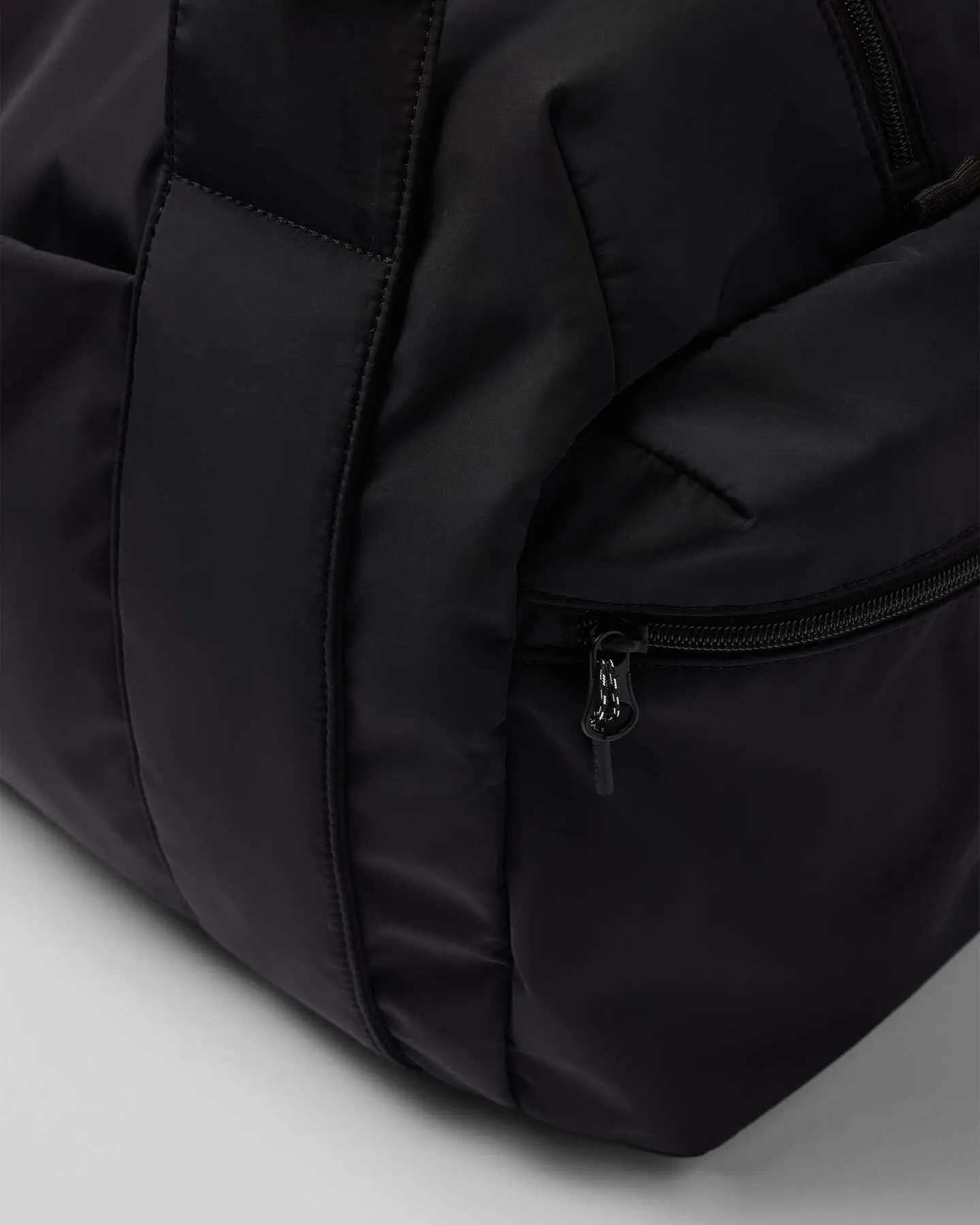 Vuori Gym Bag 2.0 - Image 4