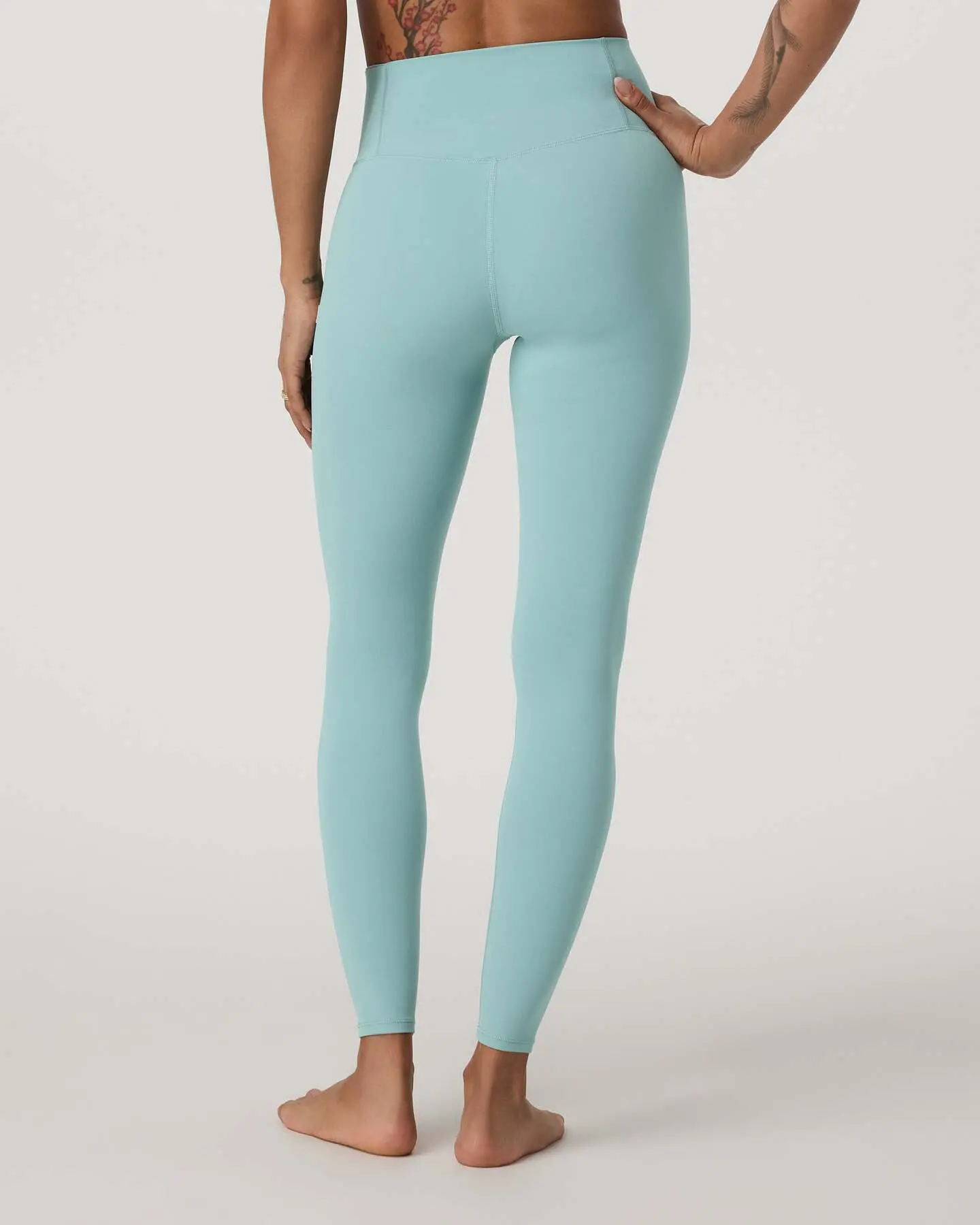 Vuori Allthefeels Legging - Image 3
