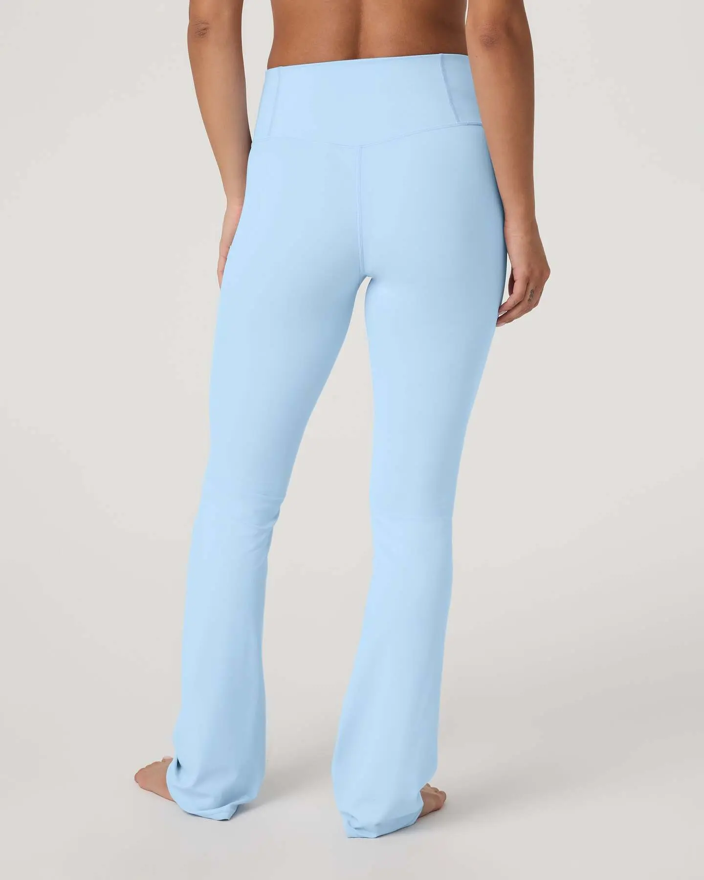 Vuori Allthefeels Slim Flare - Image 3