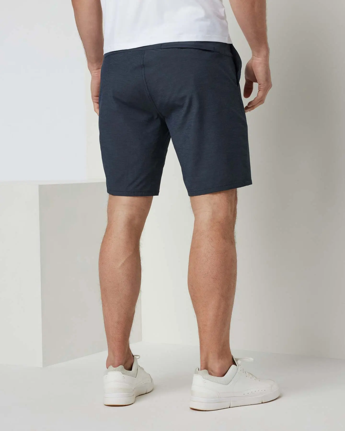 Aim Short - Image 3