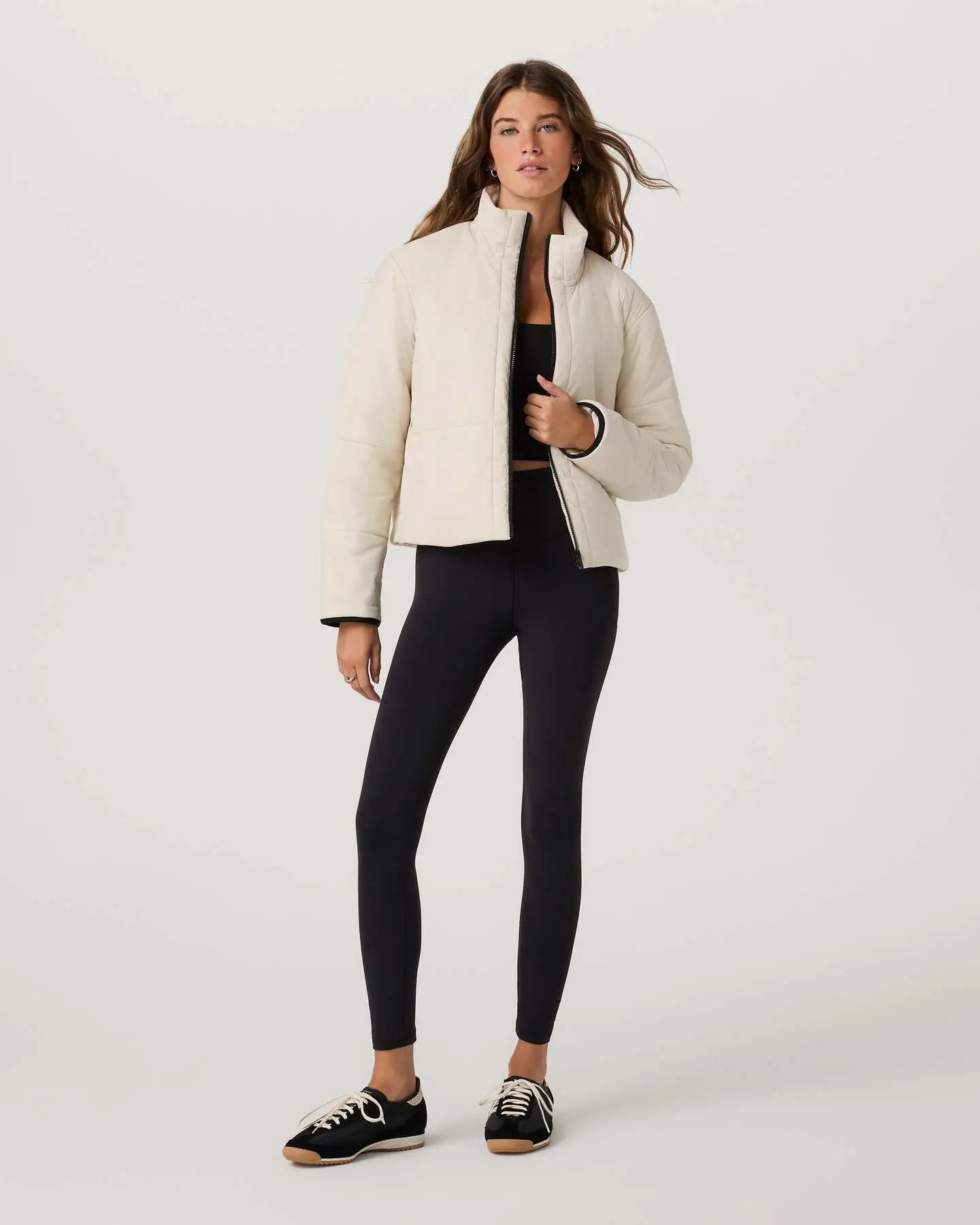 Canyon Insulated Venture Jacket - Image 3