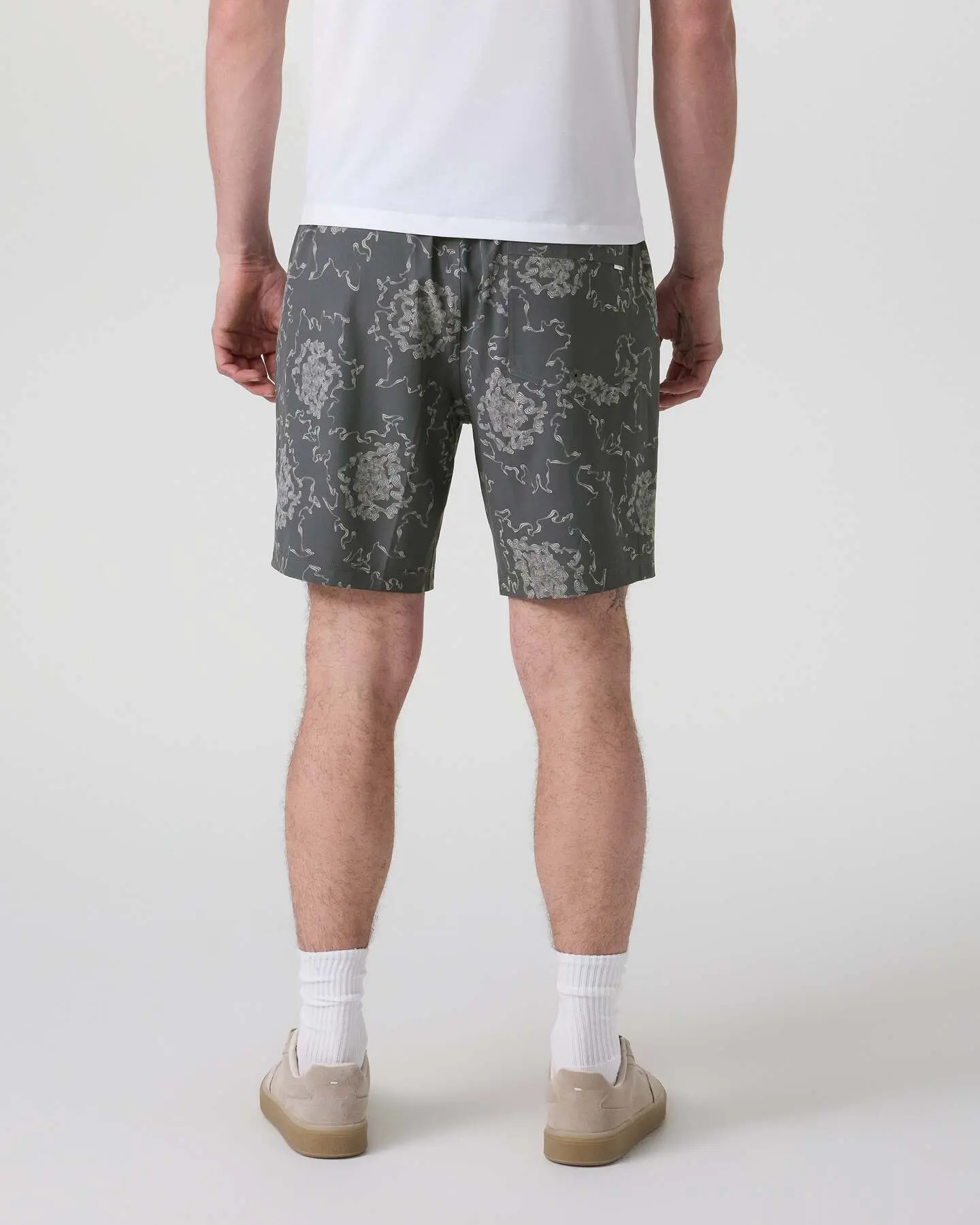 Kore Short Lined 7" Vuori X Kelsey Brookes - Image 5