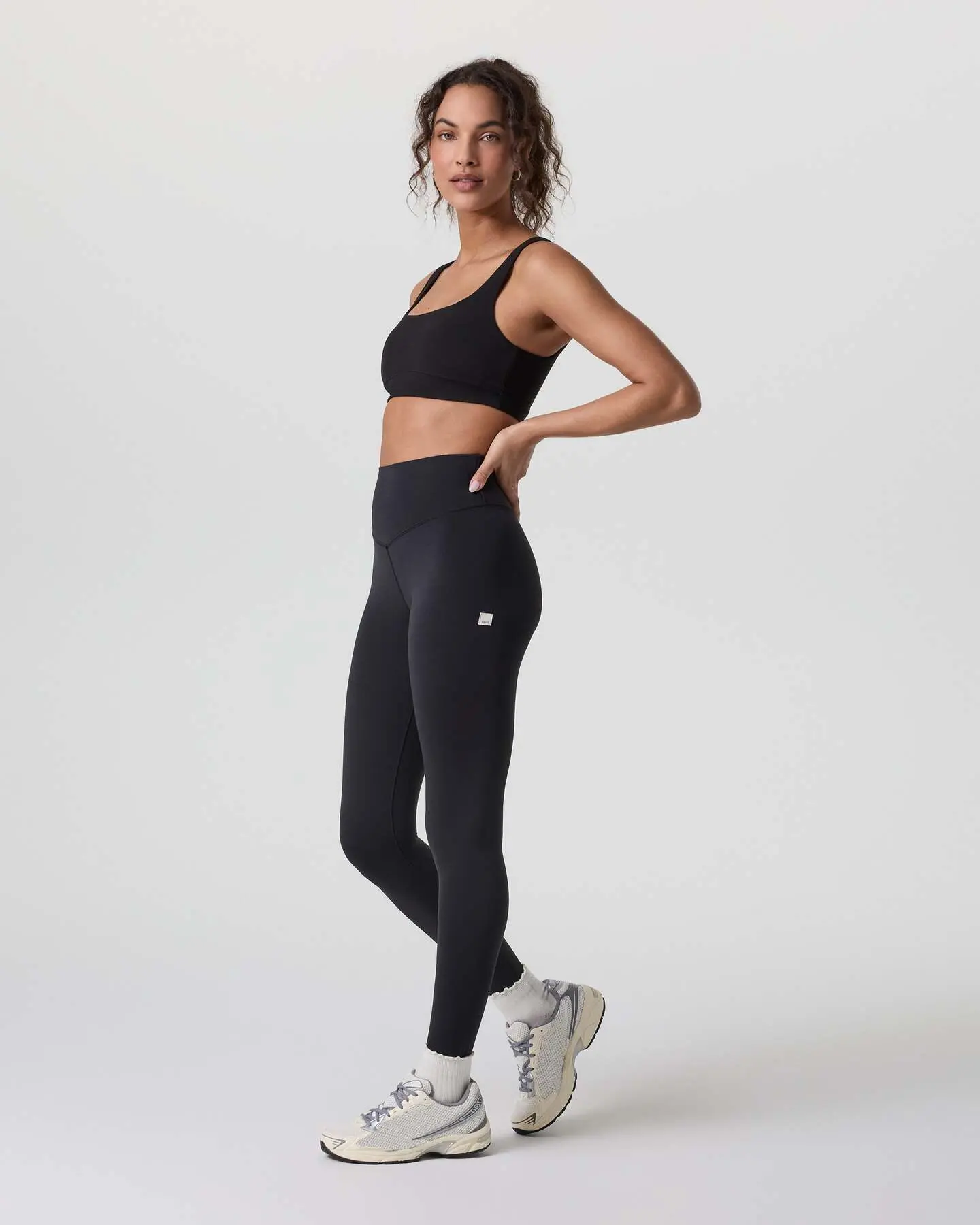 Vuori Alltheform Legging- Short - Image 6