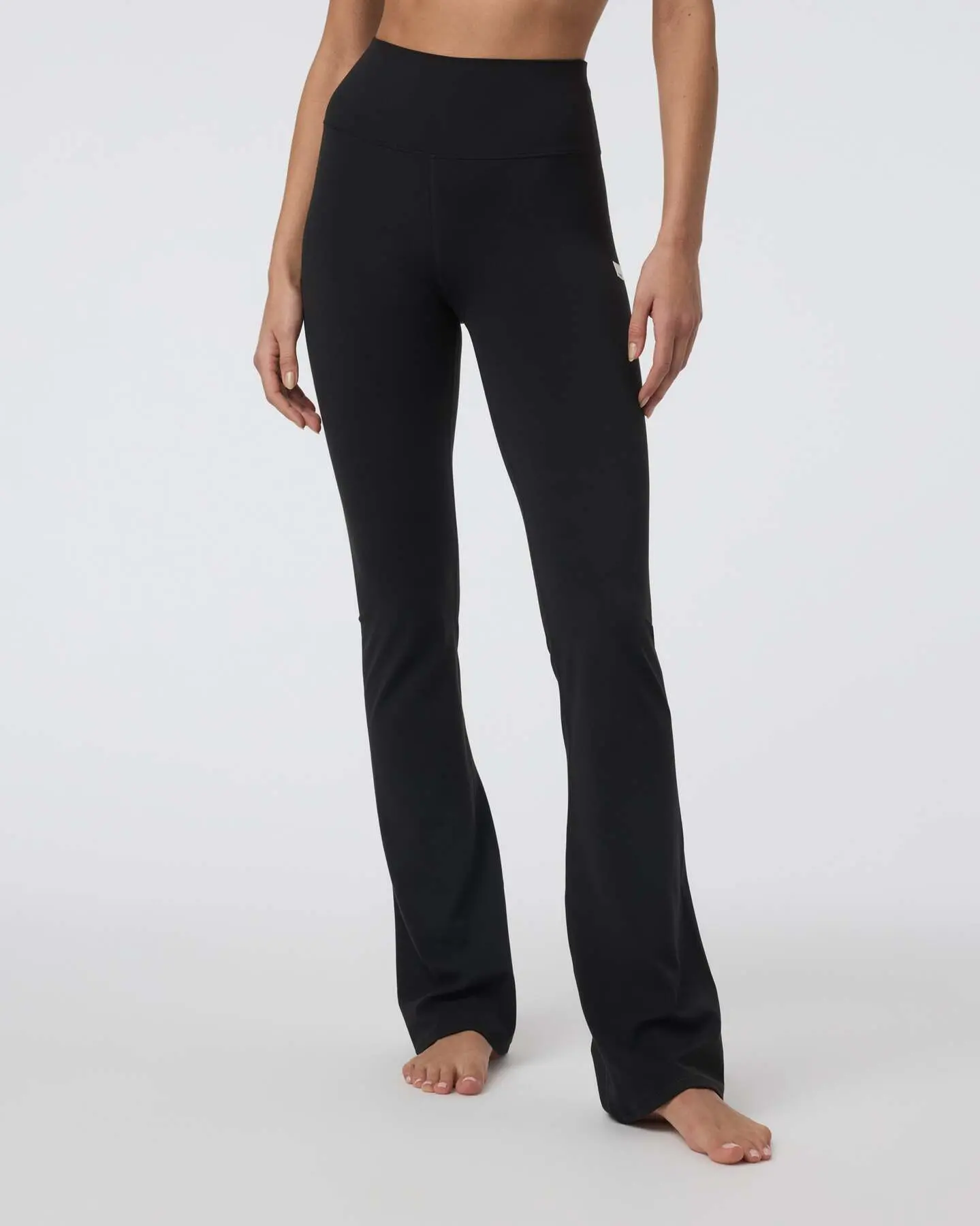 Vuori Allthefeels Slim Flare - Image 2