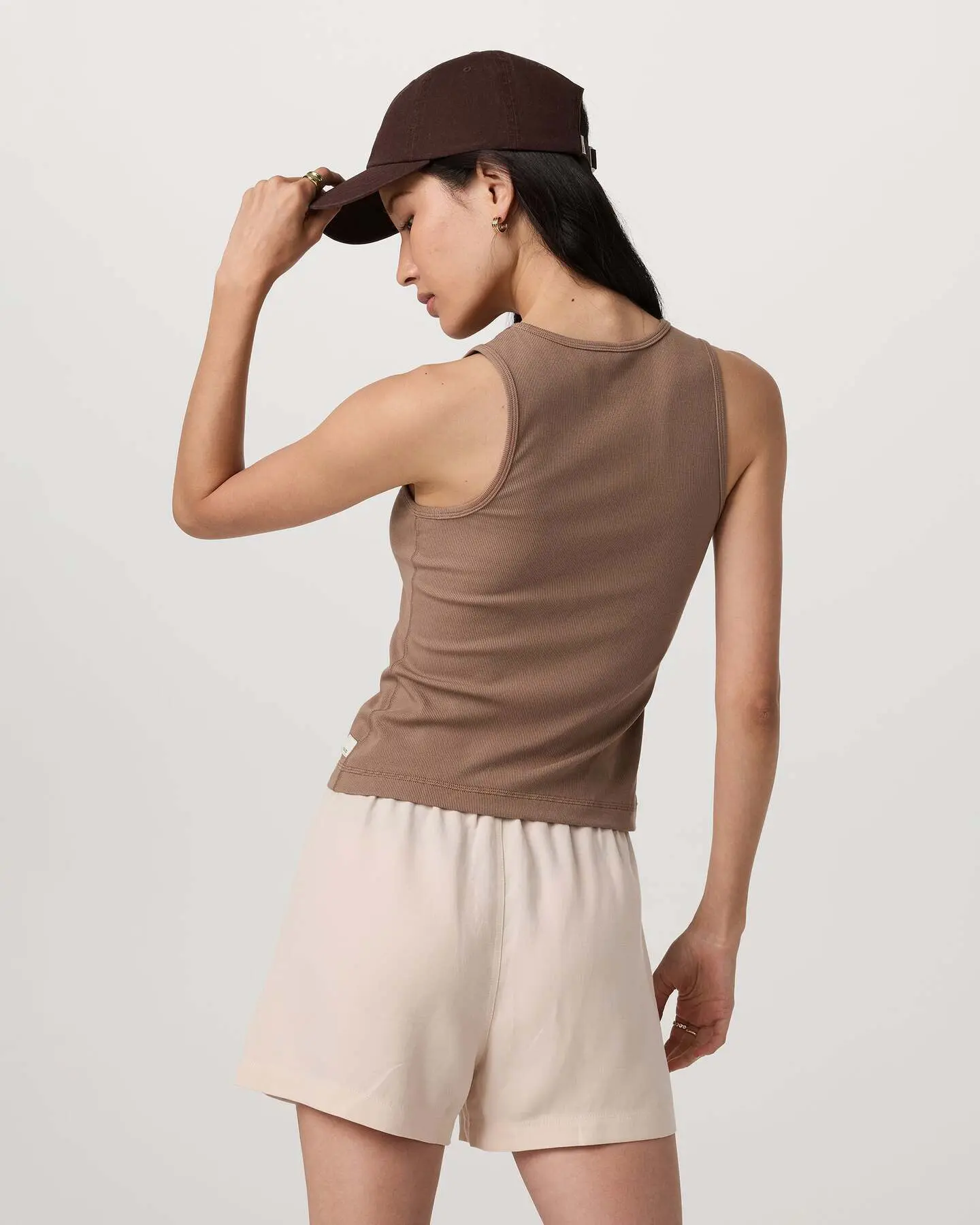 Pose Layering Tank - Image 3