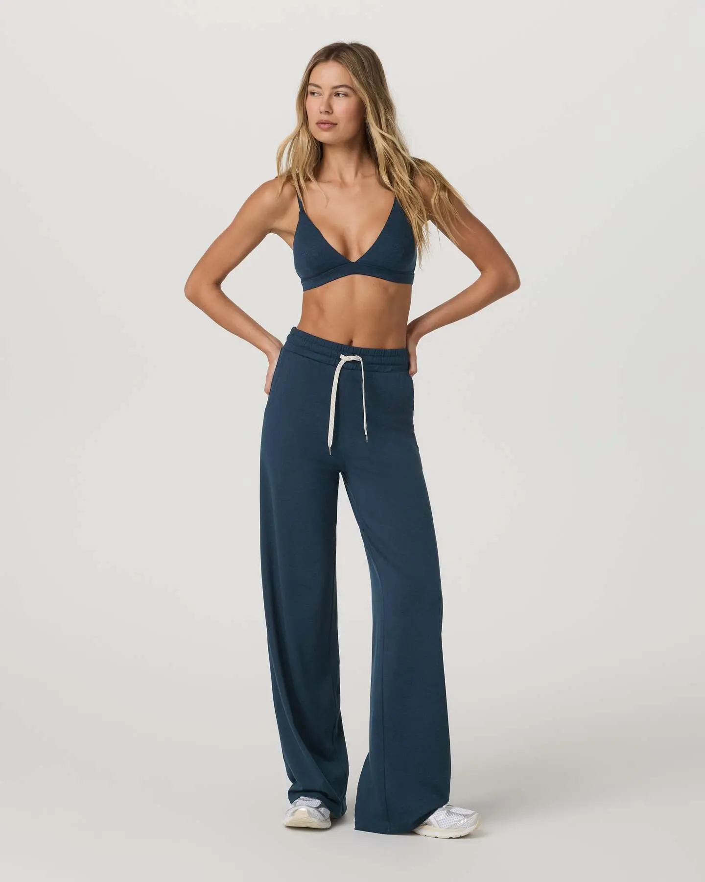 Halo Triangle Bra - Image 6
