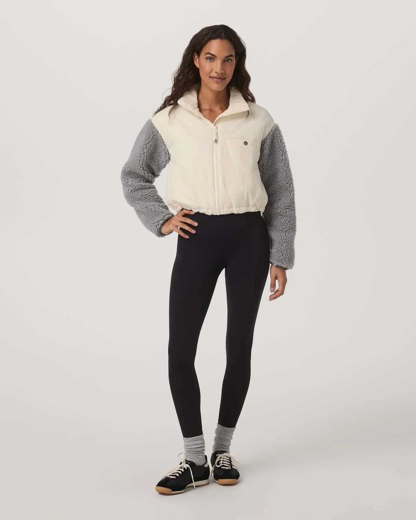 Oaks Hybrid Jacket - Image 6