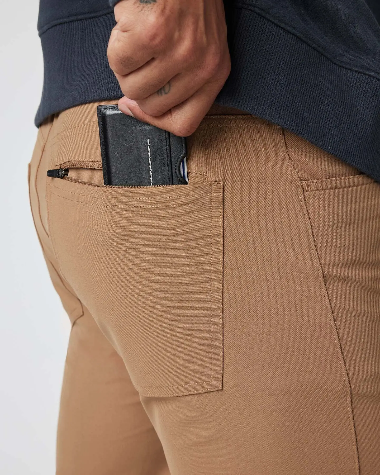 Vuori Meta Pant Athletic Slim Fit 32" - Image 4