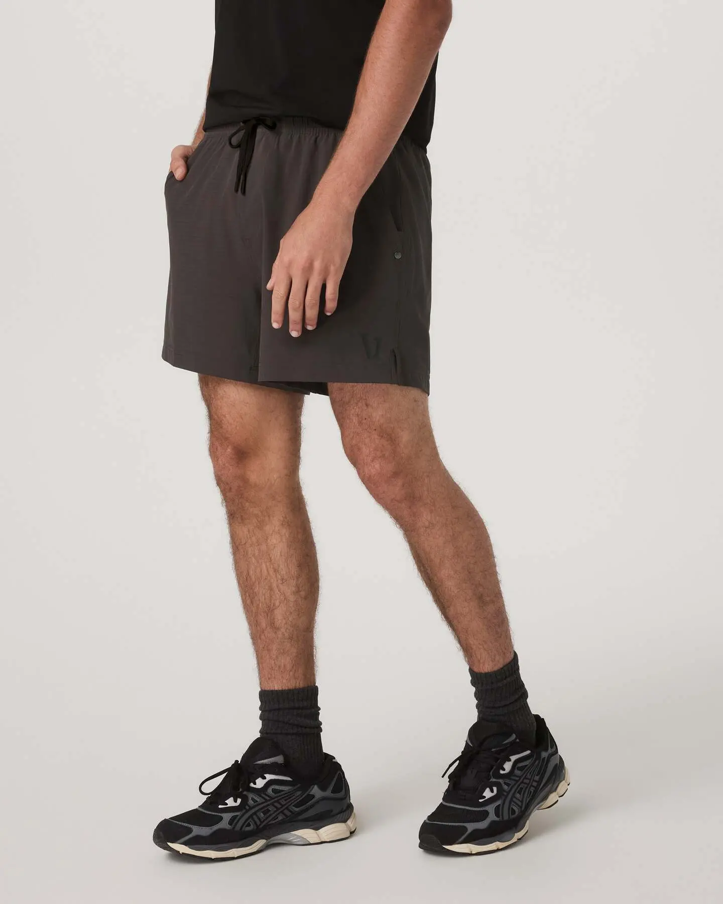 Vuori Hardkore Short Lined 5" - Image 4