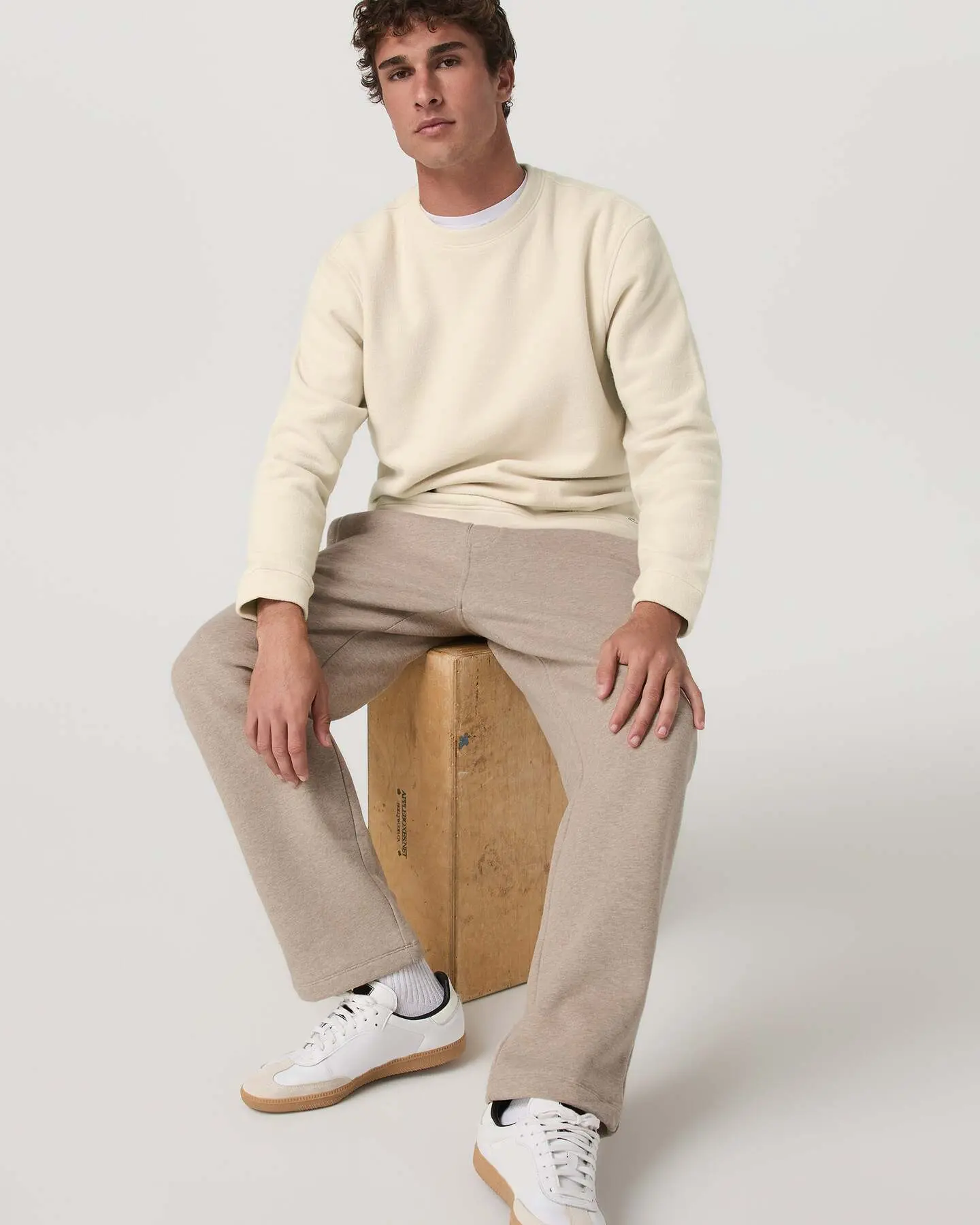 Seaside Straight Leg Sweatpant 30"