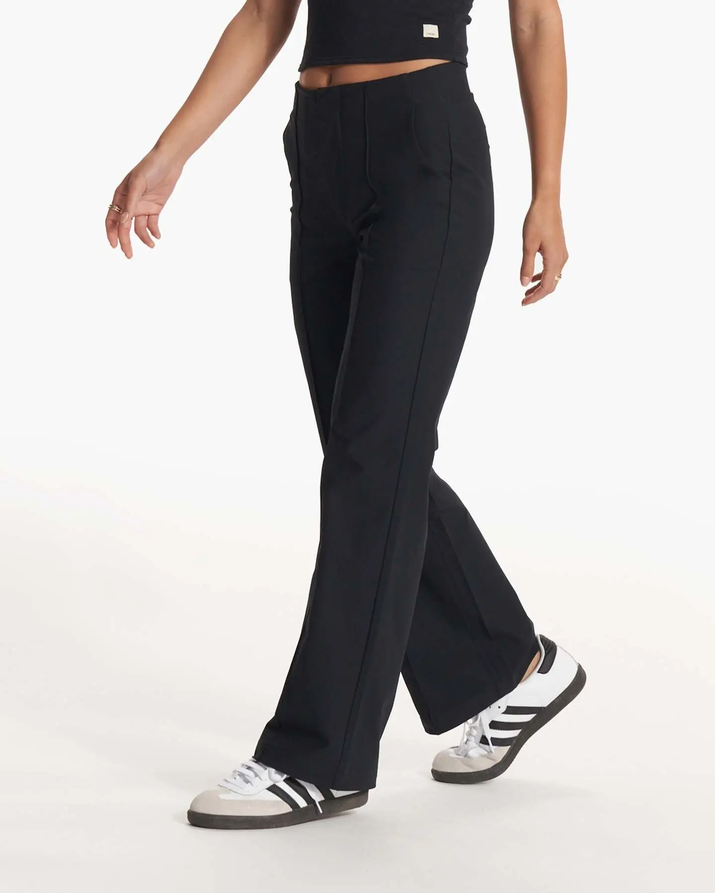 Womens Vuori Meta Wideleg Pant - Short - Image 2