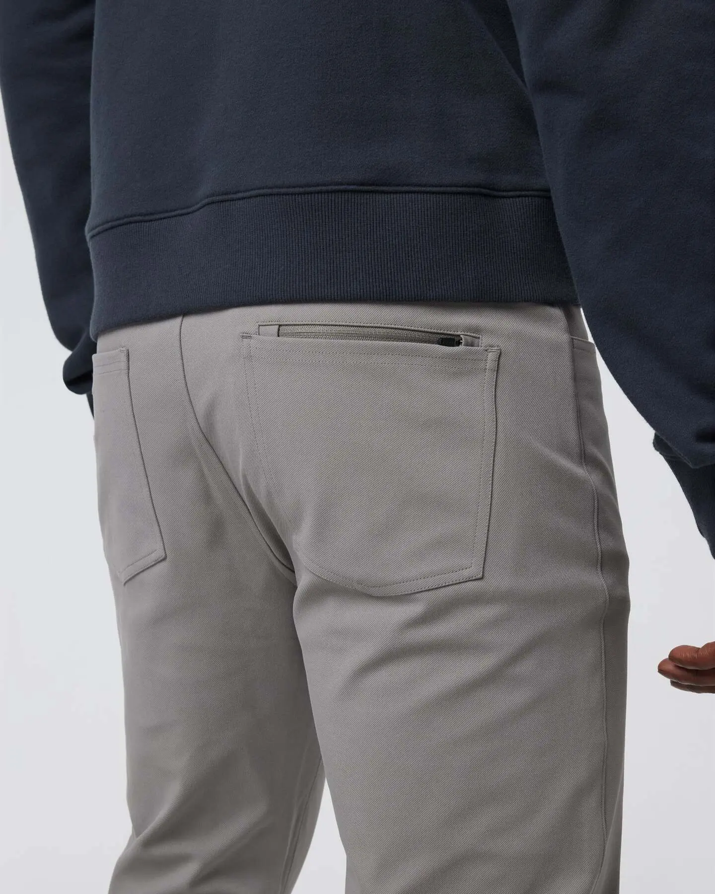 Vuori Meta Twill Pant Athletic Slim 30" - Image 3