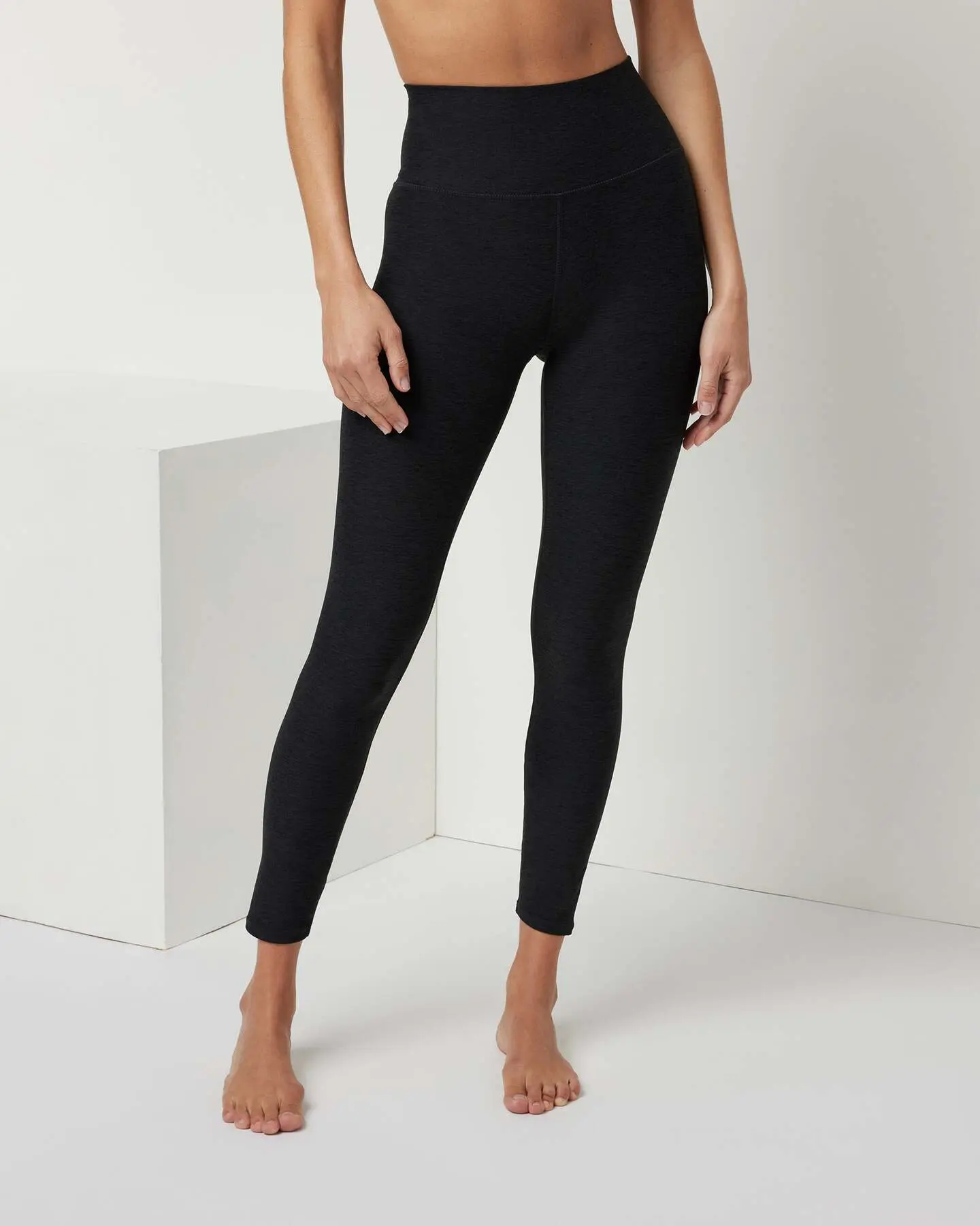 Clean Elevation Legging - Image 4