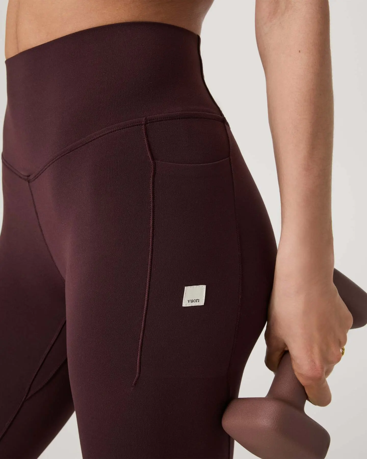 Vuori Alltheform Pocket Legging-Short - Image 2