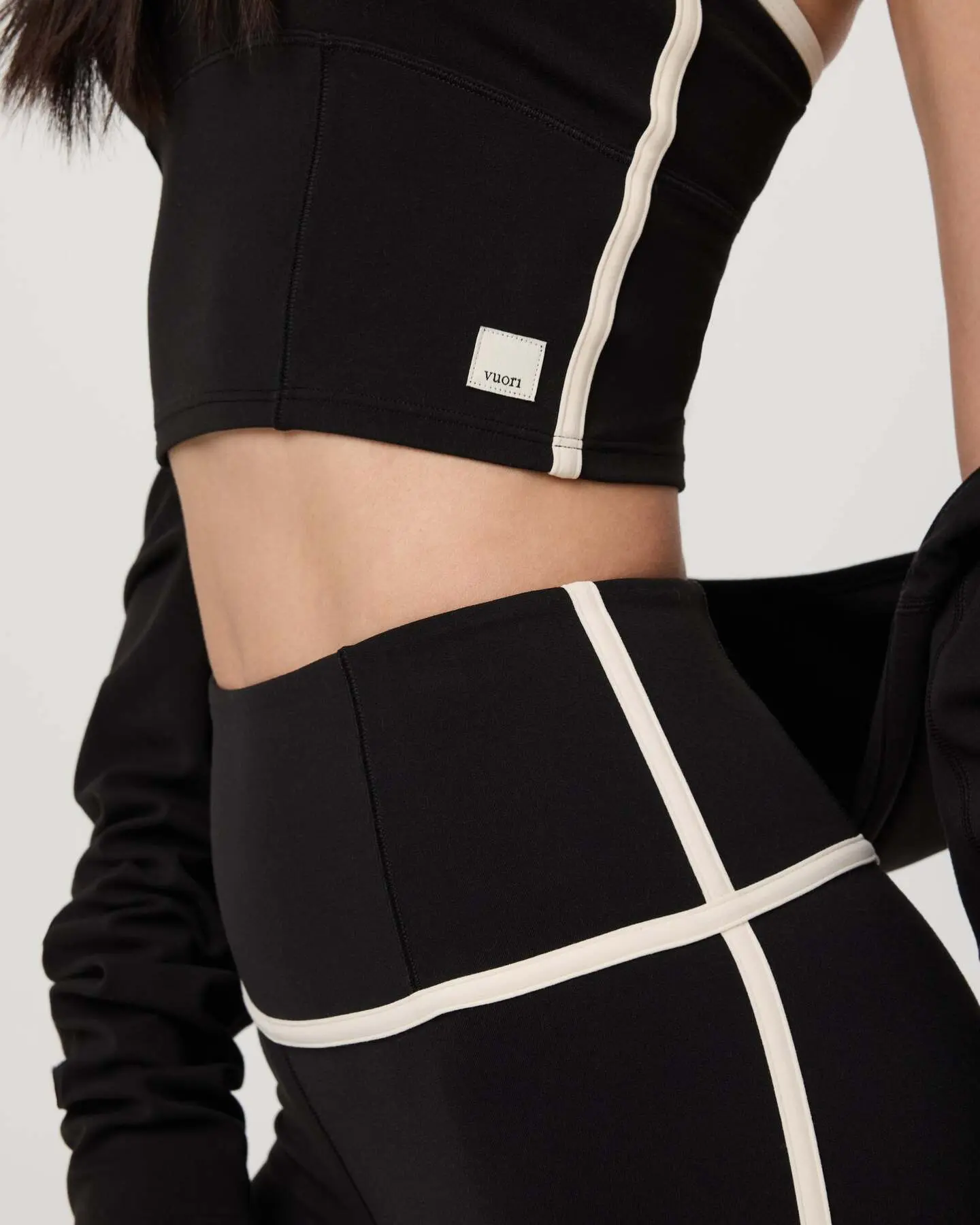 Vuori Allthefeels Corset Tank - Image 5