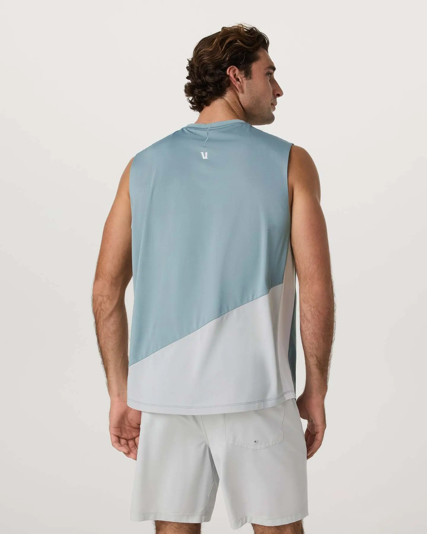 Sleeveless Viewpoint Muscle Tank 2.0 Pro - Image 2