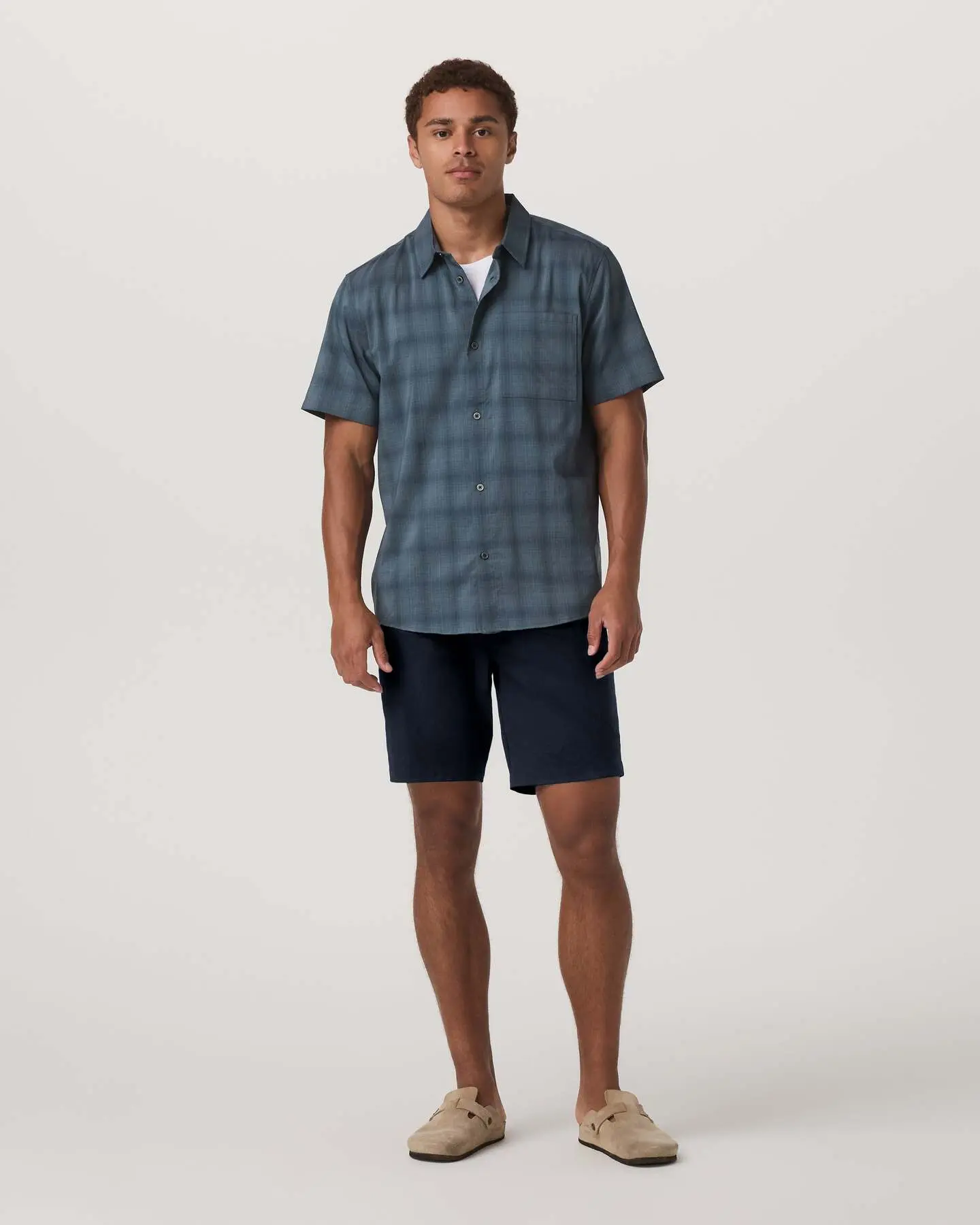 Short Sleeve Plaid Button Down Shirt - Image 5