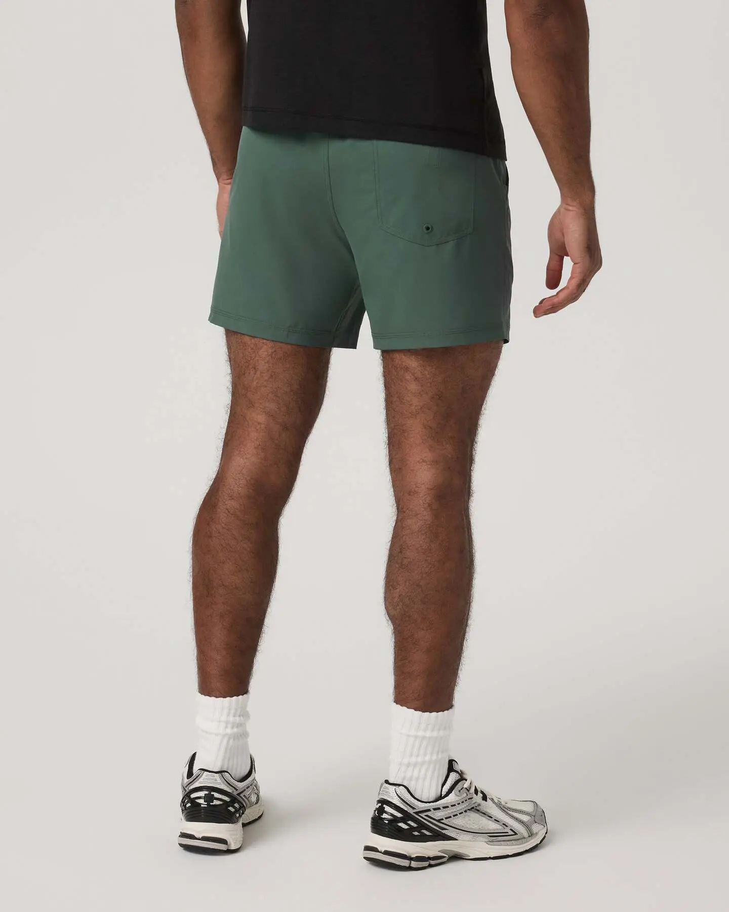 Kore Short Unlined 5" - Image 3