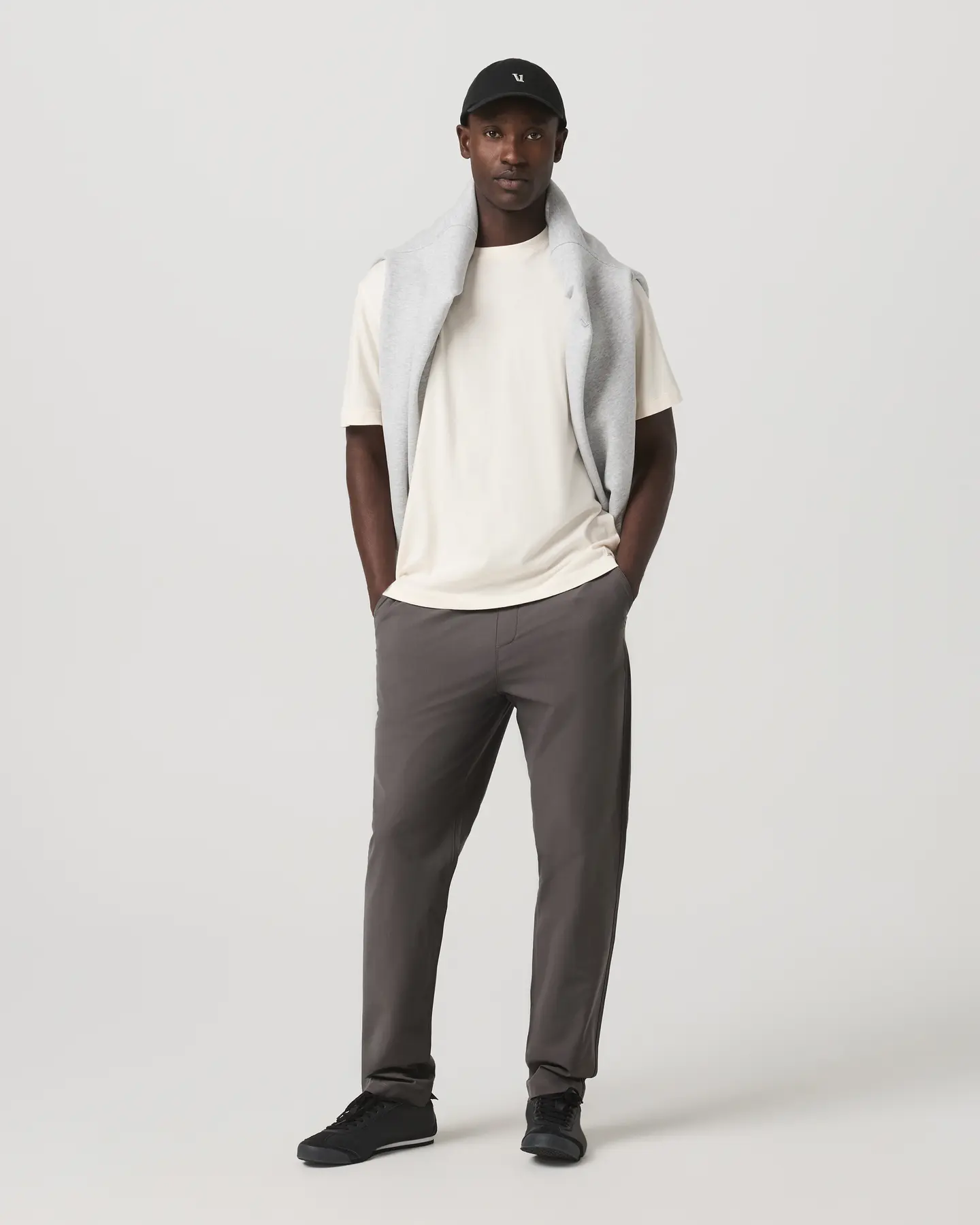 Vuori Meta Elastic Waist Pant Classic Fit 32"