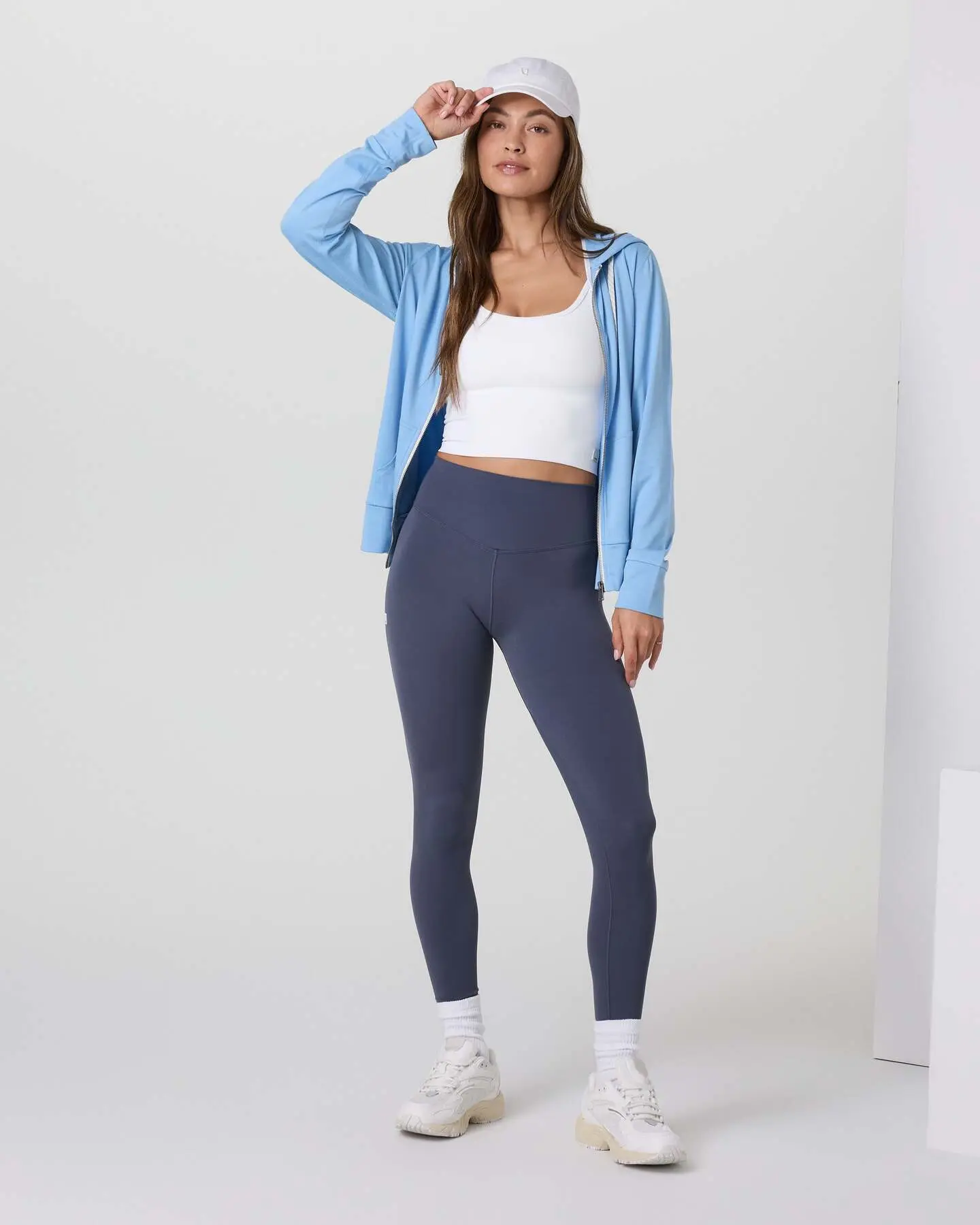 Halo Performance Hoodie 2.0 - Image 2