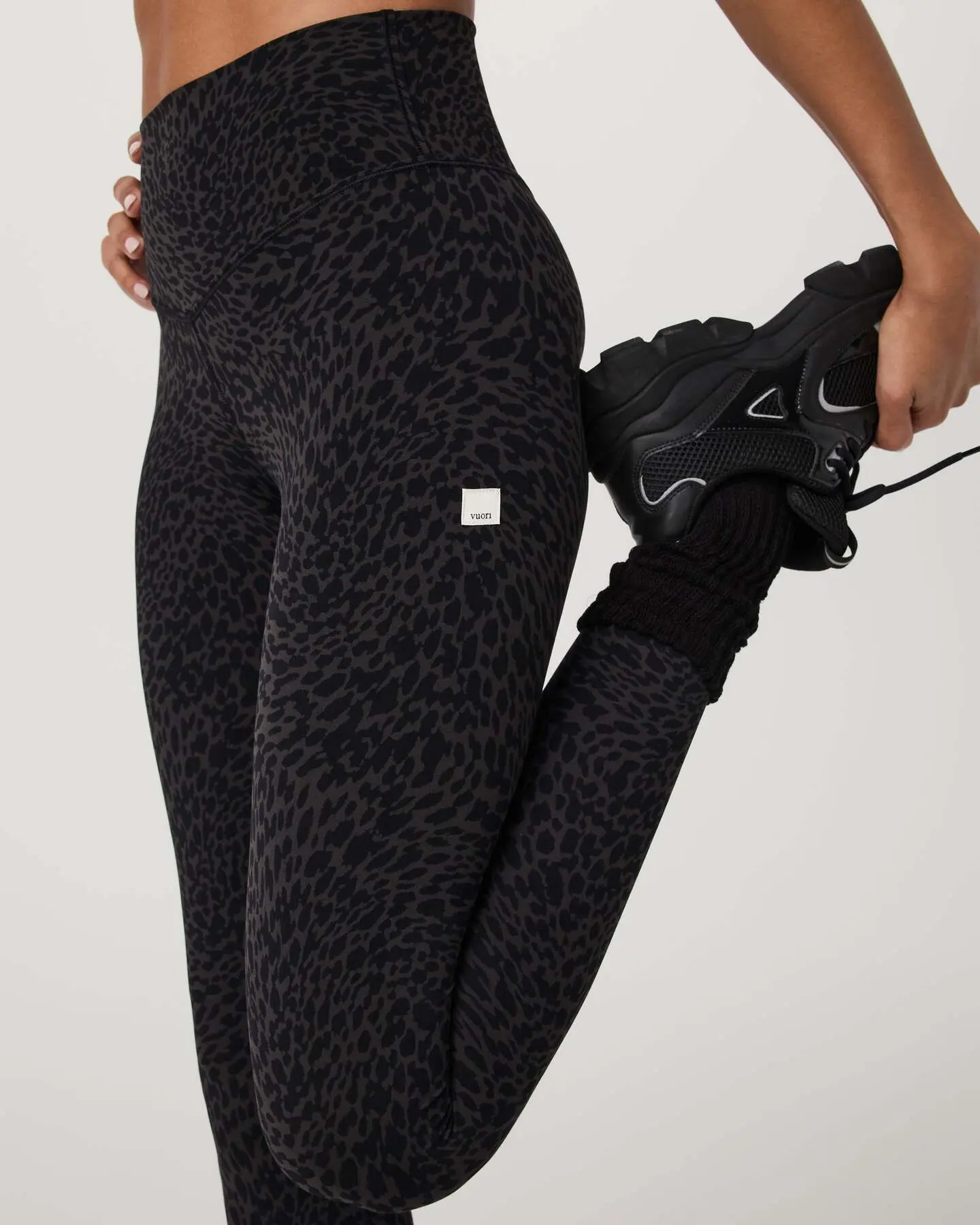 Vuori Alltheform Legging - Image 2