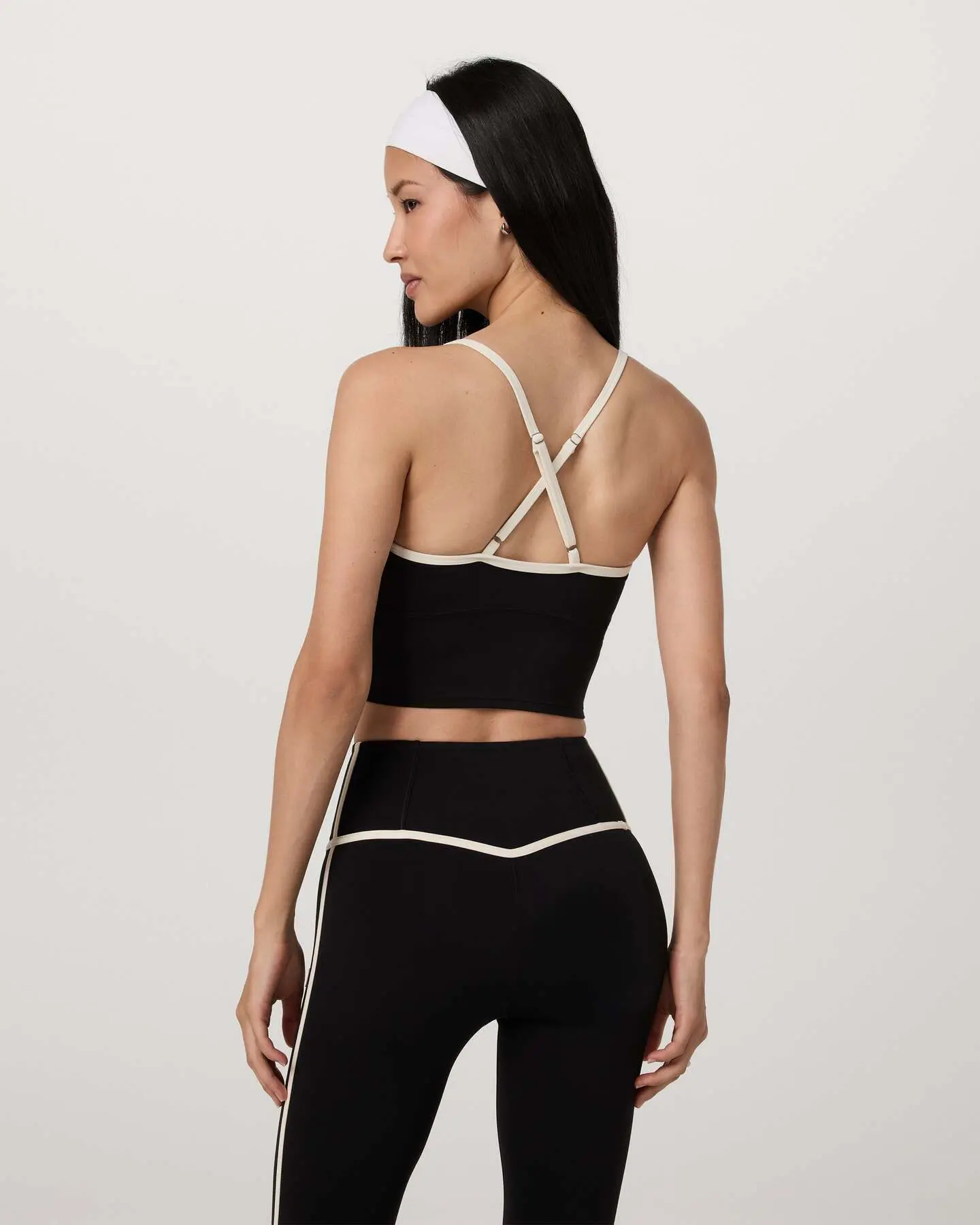 Vuori Allthefeels Corset Tank - Image 3