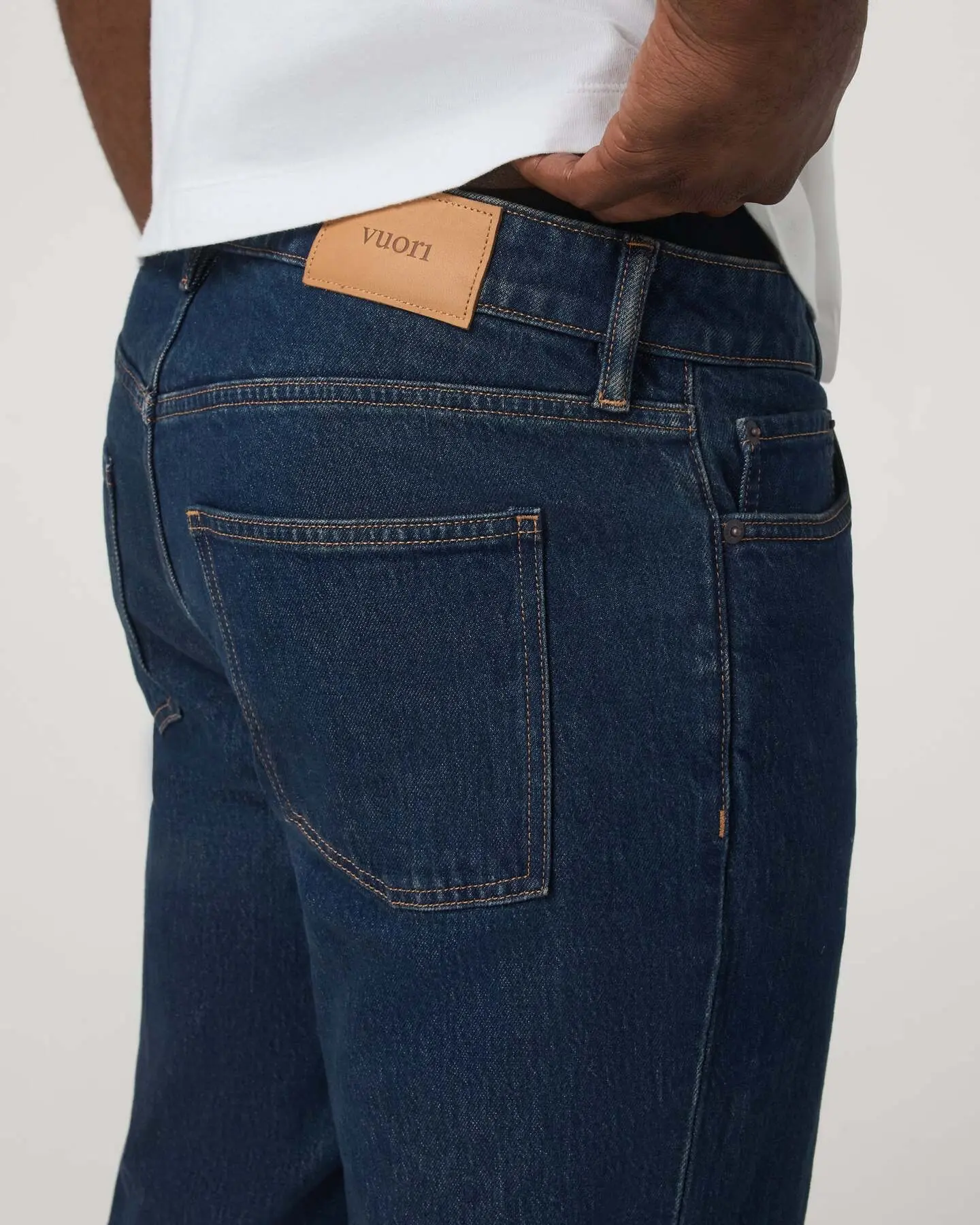 Vuori Vintage Jean Classic Fit 32" - Image 5