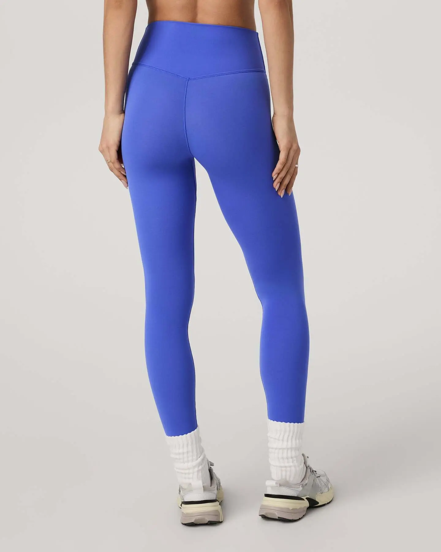 Vuori Alltheform Legging- Short - Image 3