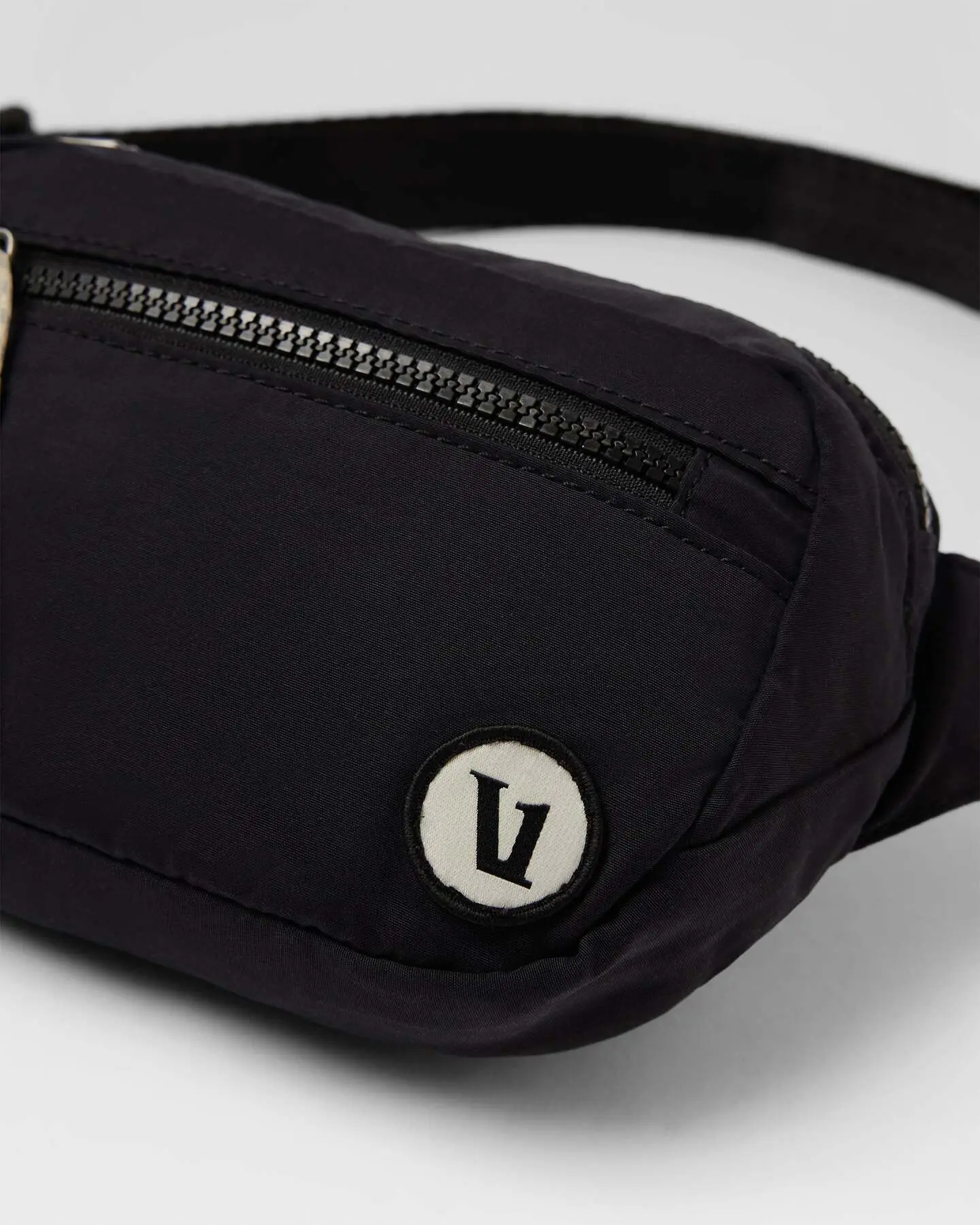 Vuori Hip Pack - Image 3