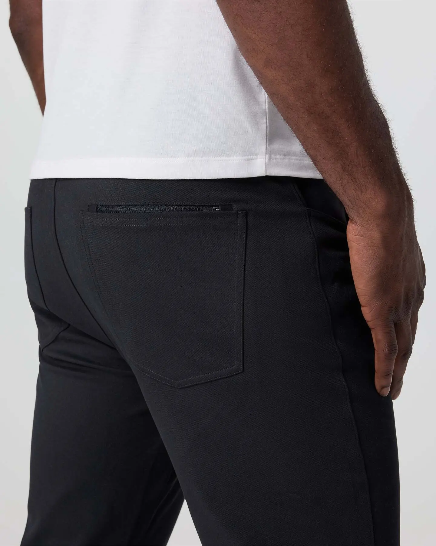 Vuori Meta Twill Pant Athletic Slim 32" - Image 5