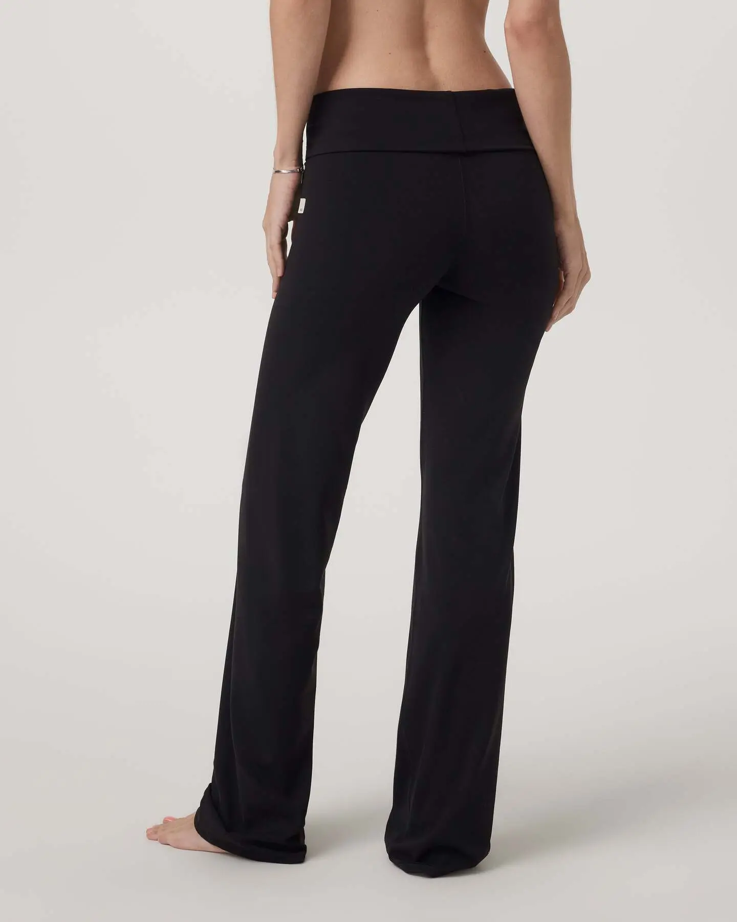 Vuori Allthefeels Foldover Pant - Image 3