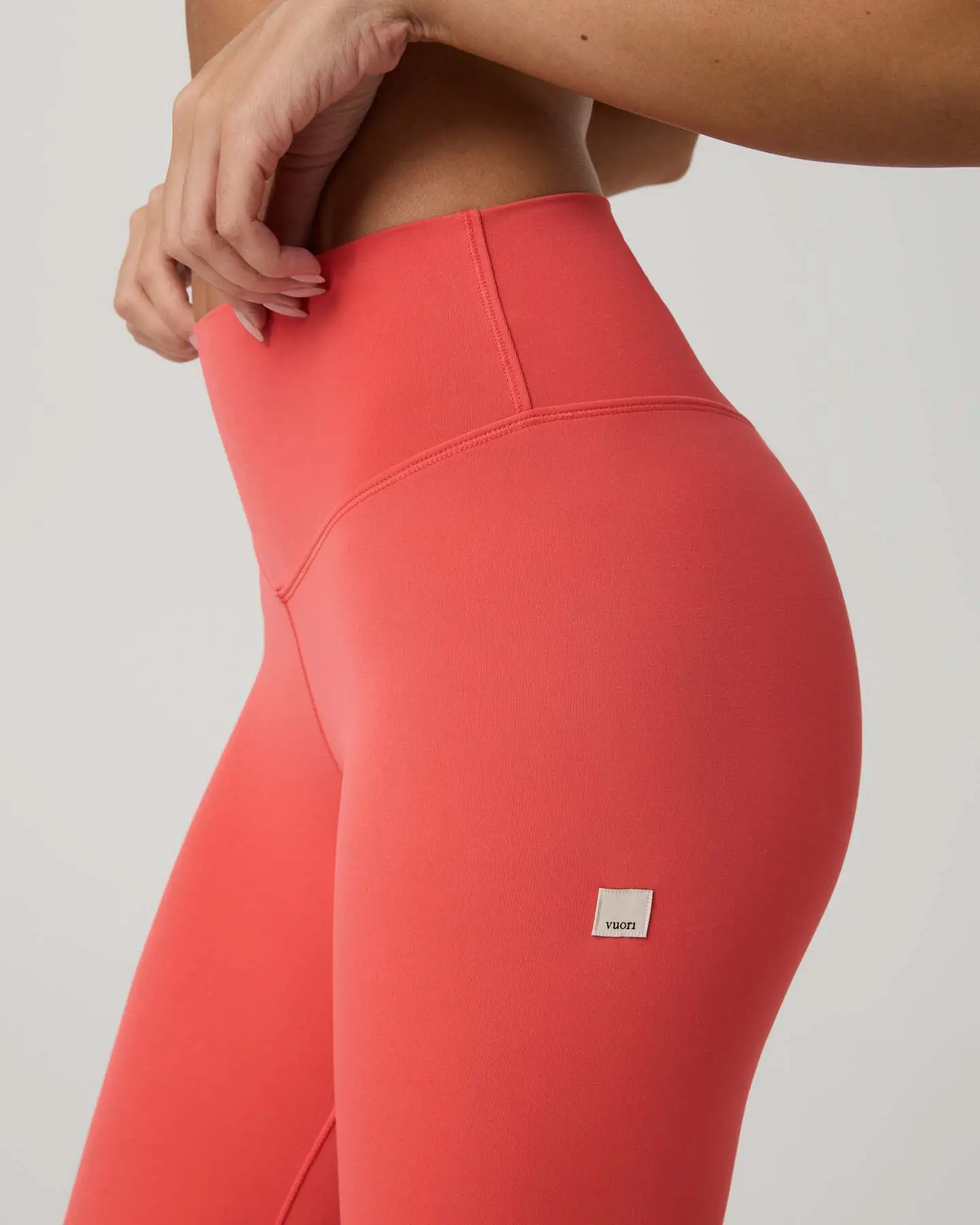 Vuori Alltheform Legging - Image 2