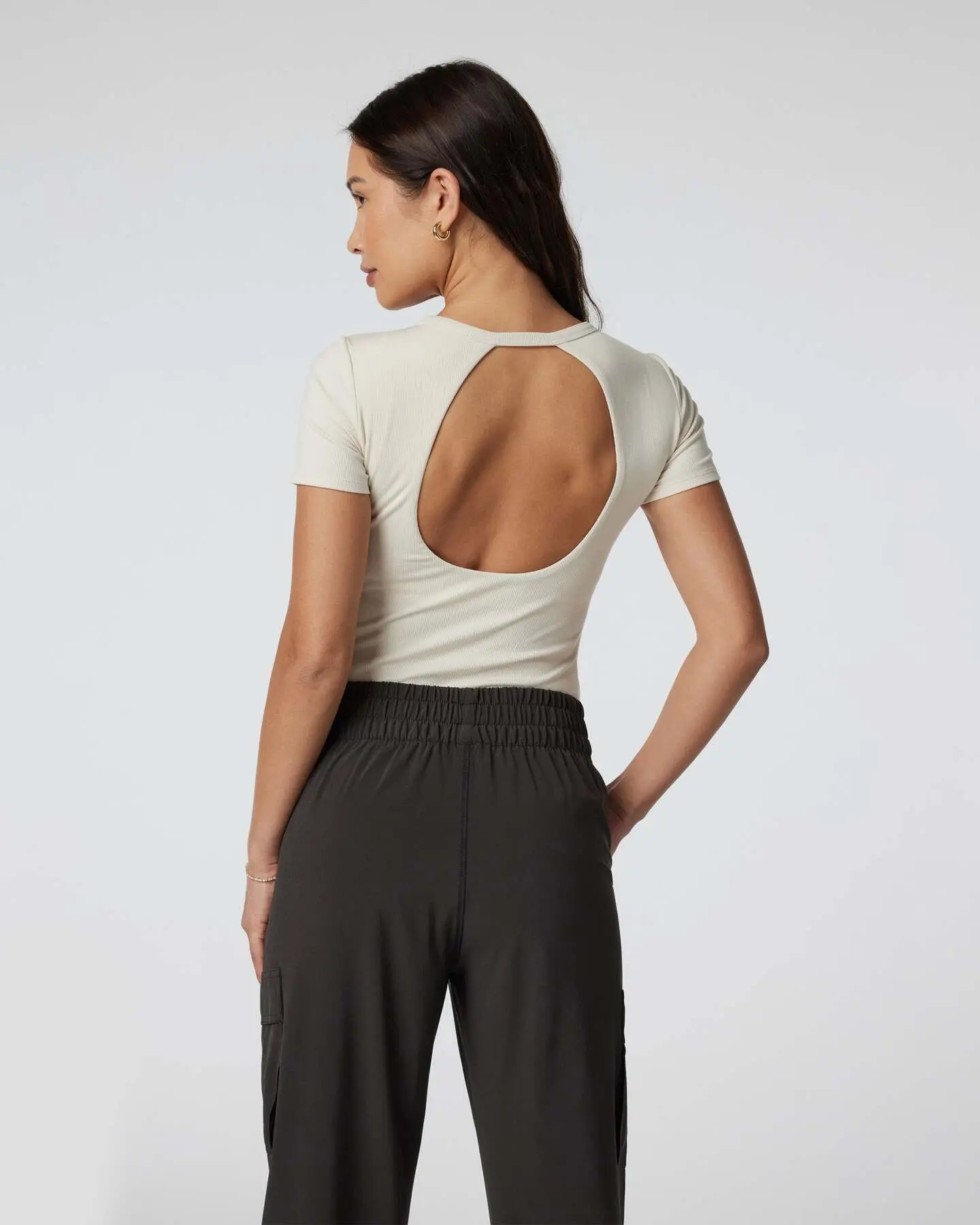 Short Sleeve Pose Bodysuit - Image 3