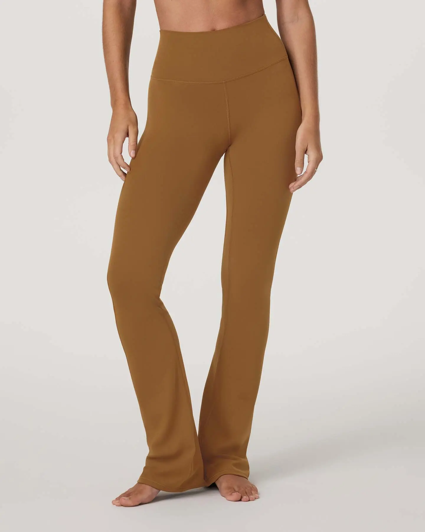 Vuori Allthefeels Slim Flare - Image 2