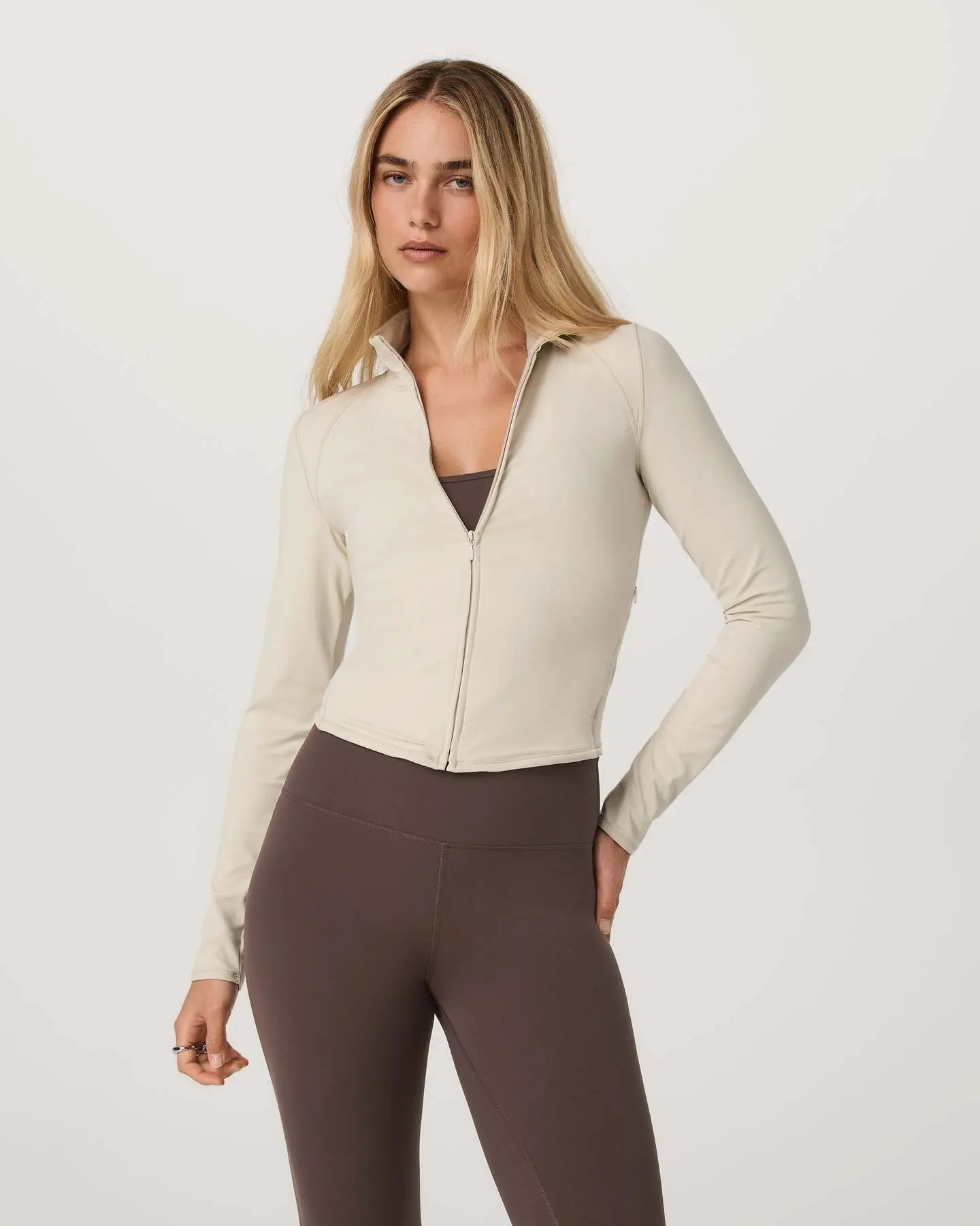 Vuori Allthefeels Full Zip - Image 5
