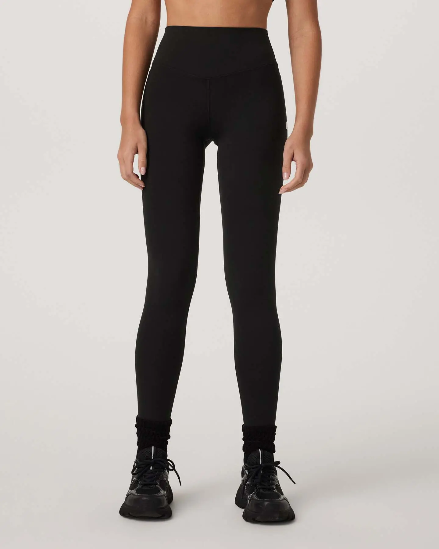 Vuori Alltheform Pocket Legging-Short