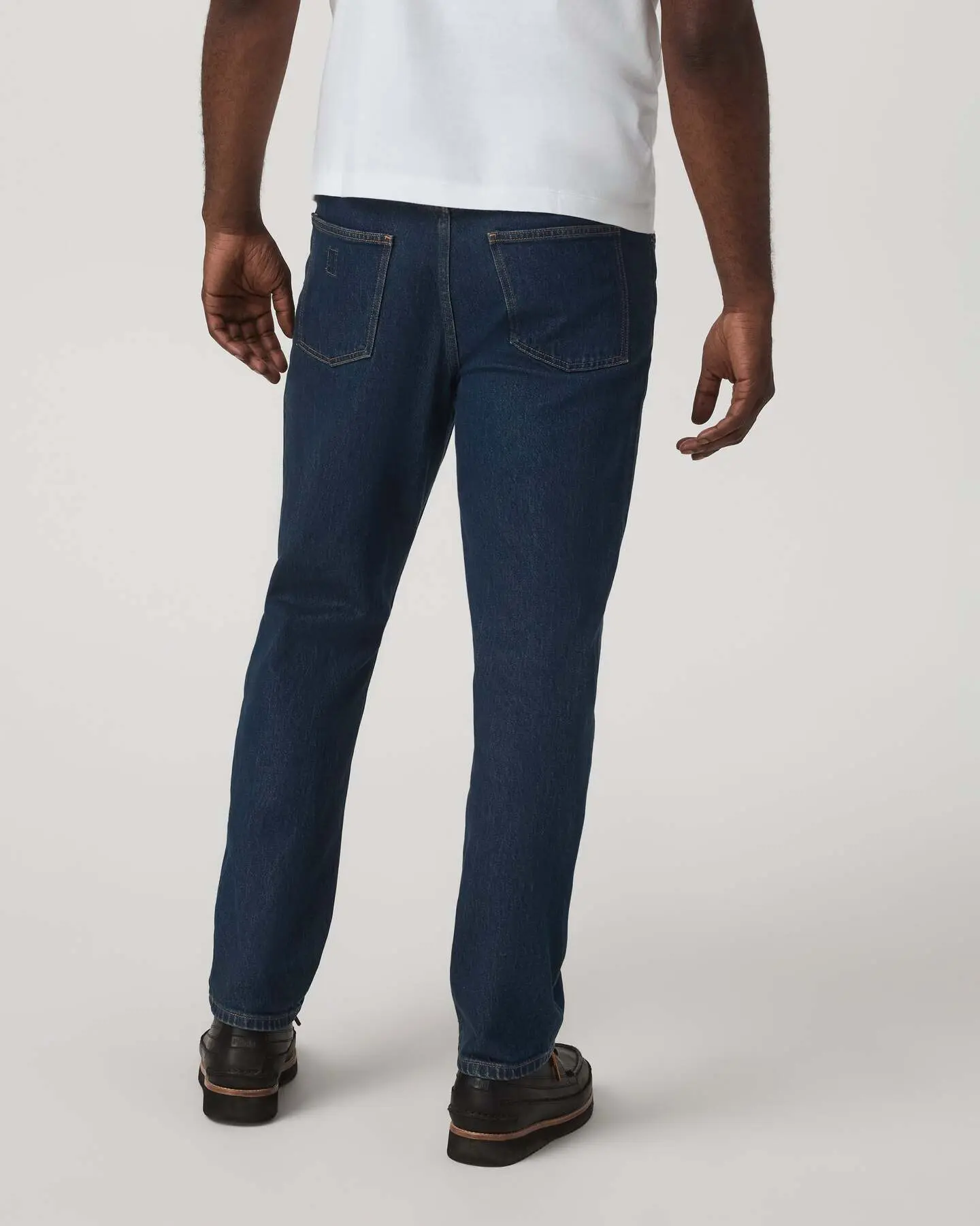 Vuori Vintage Jean Classic Fit 32" - Image 3