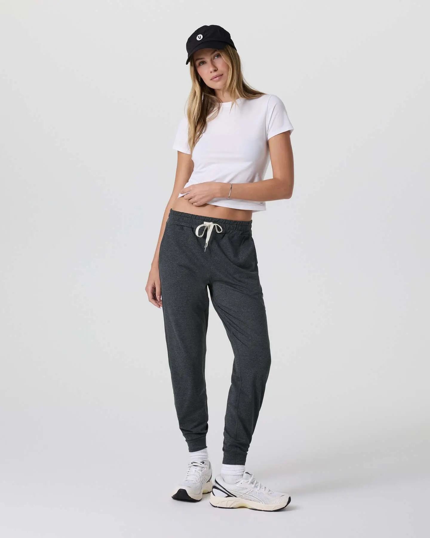 Performance Jogger - Image 4