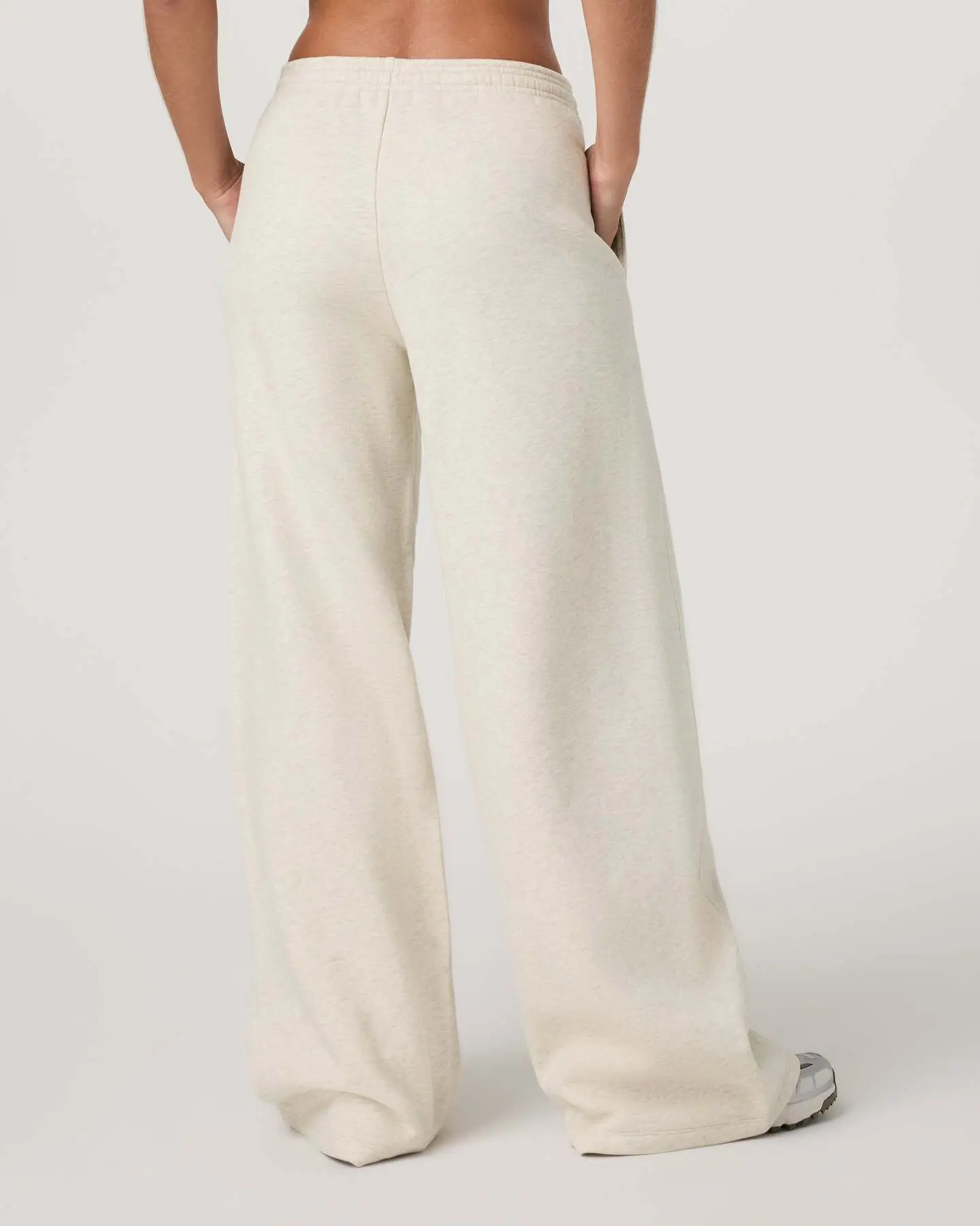 Restore Ultra Wideleg Sweatpant - Image 3
