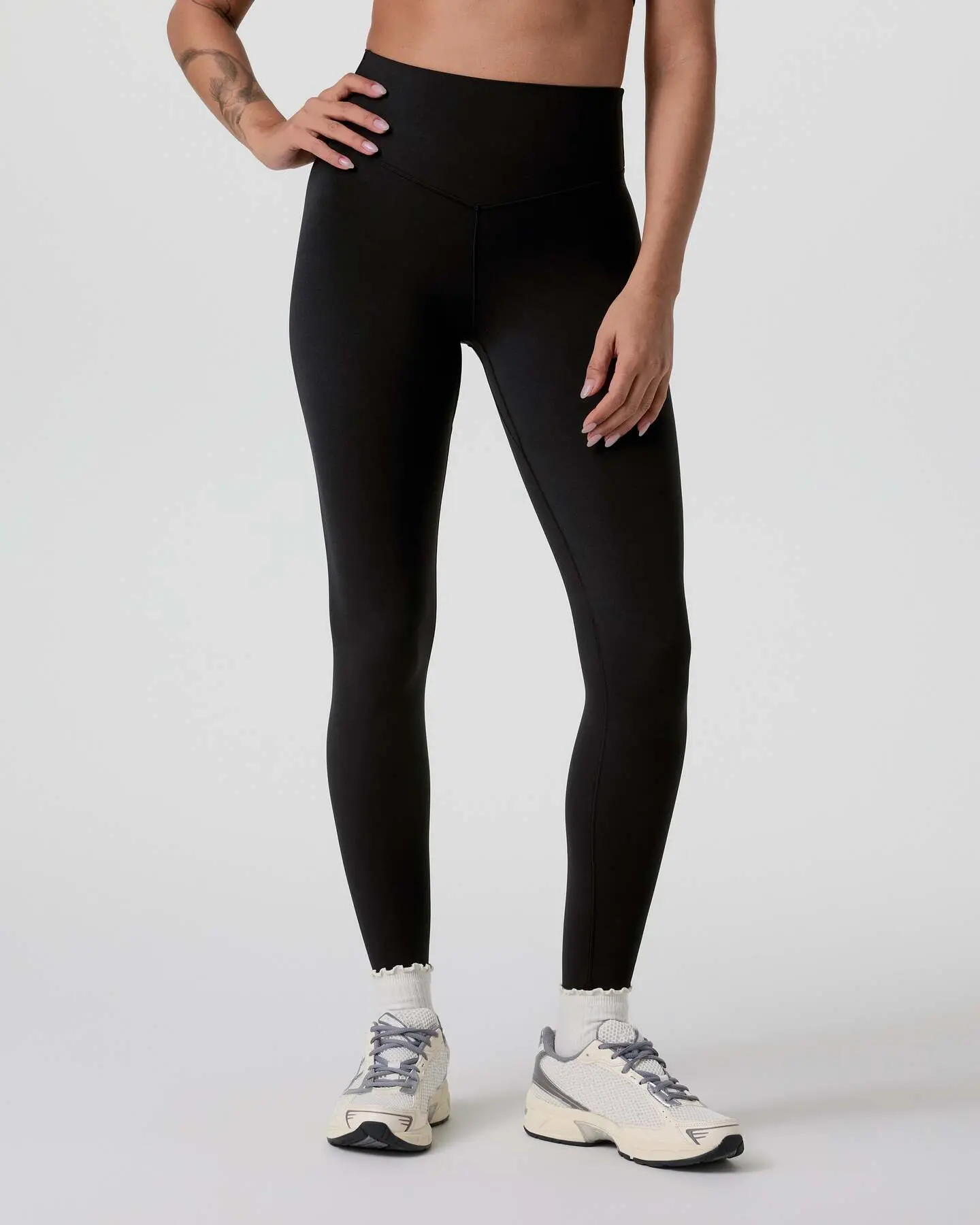 Vuori Alltheform Legging- Long - Image 4