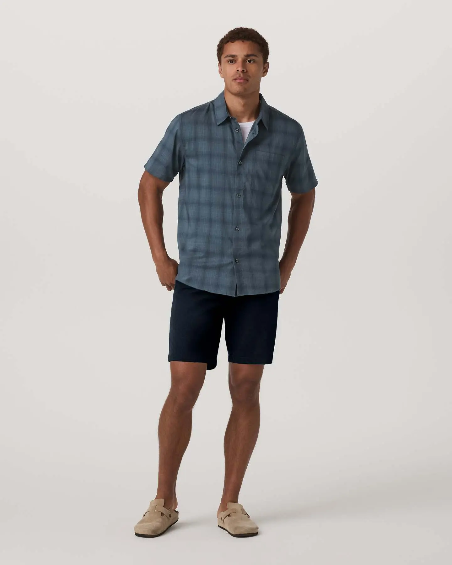 Short Sleeve Plaid Button Down Shirt - Image 4