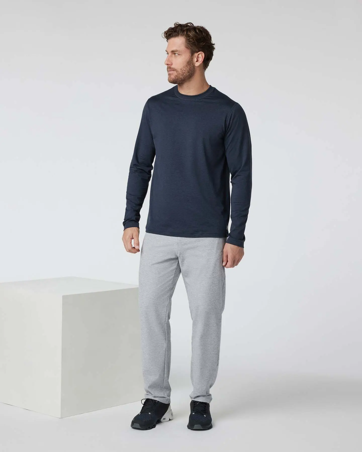 Long Sleeve Ponto Performance Tee - Image 3