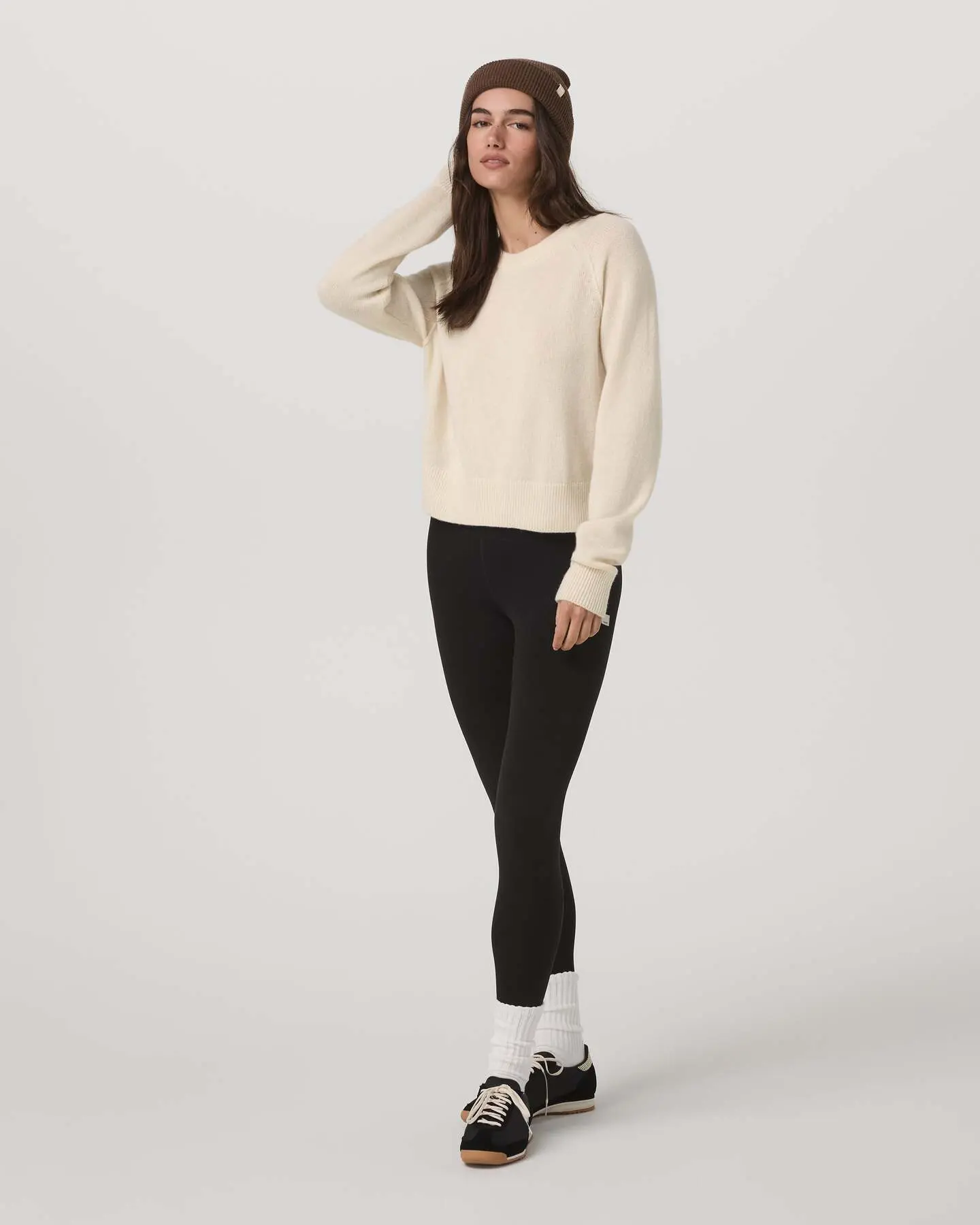 ÉMilie Cashmere Crew - Image 5