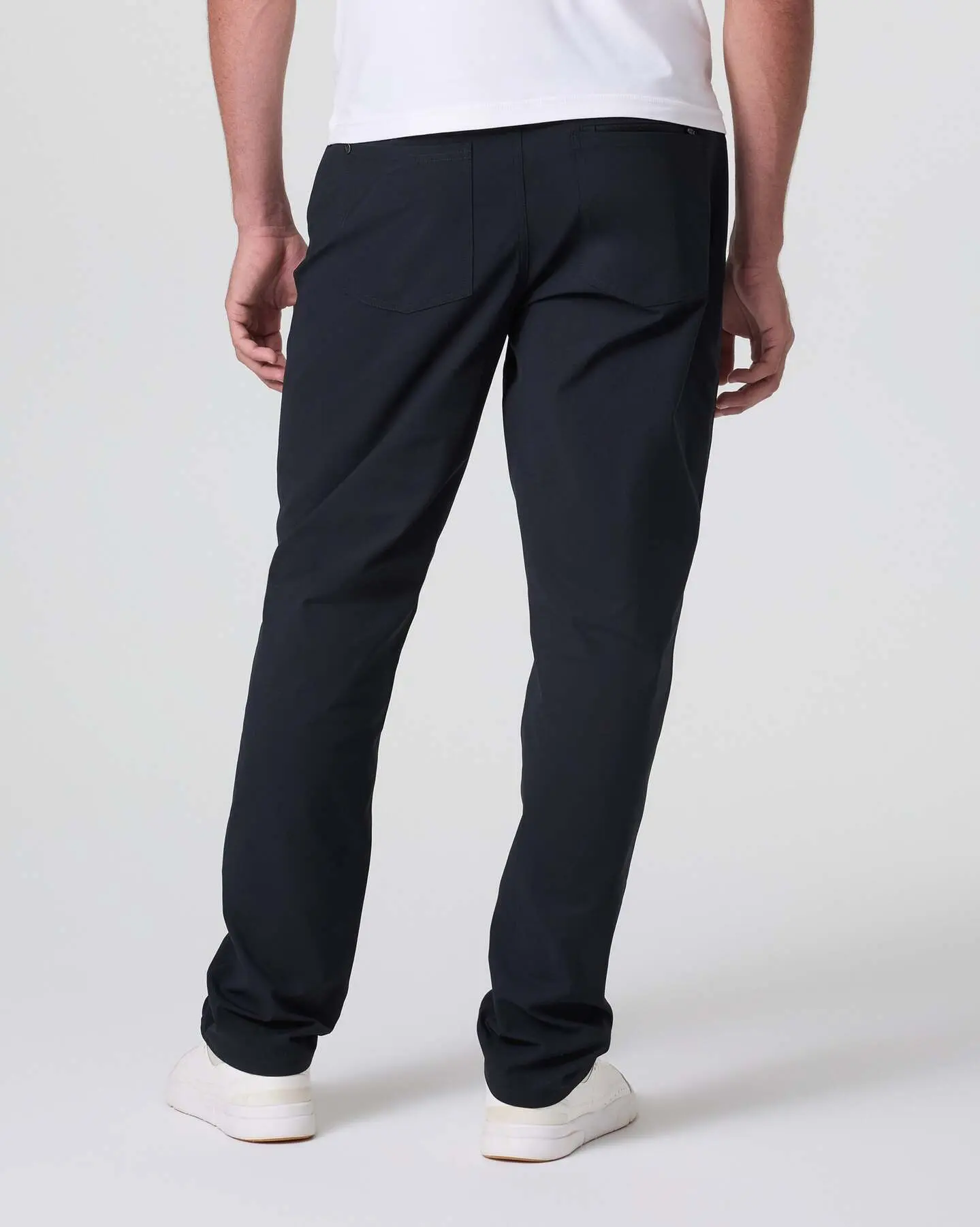 Vuori Meta Pant Classic Fit 34" - Image 5